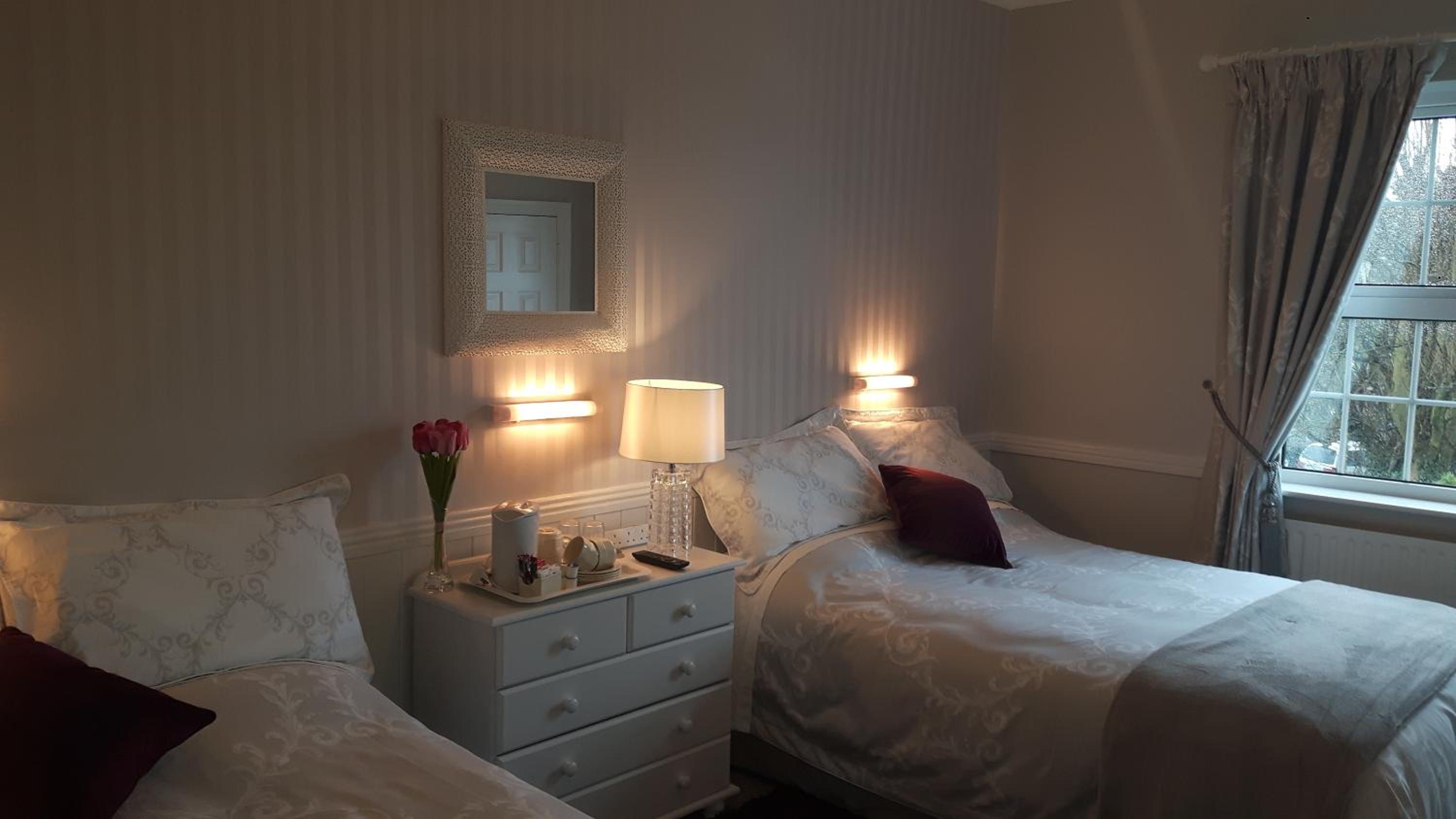 Athlone Vacations - Shannonside House N37HF67 - Property Image 5