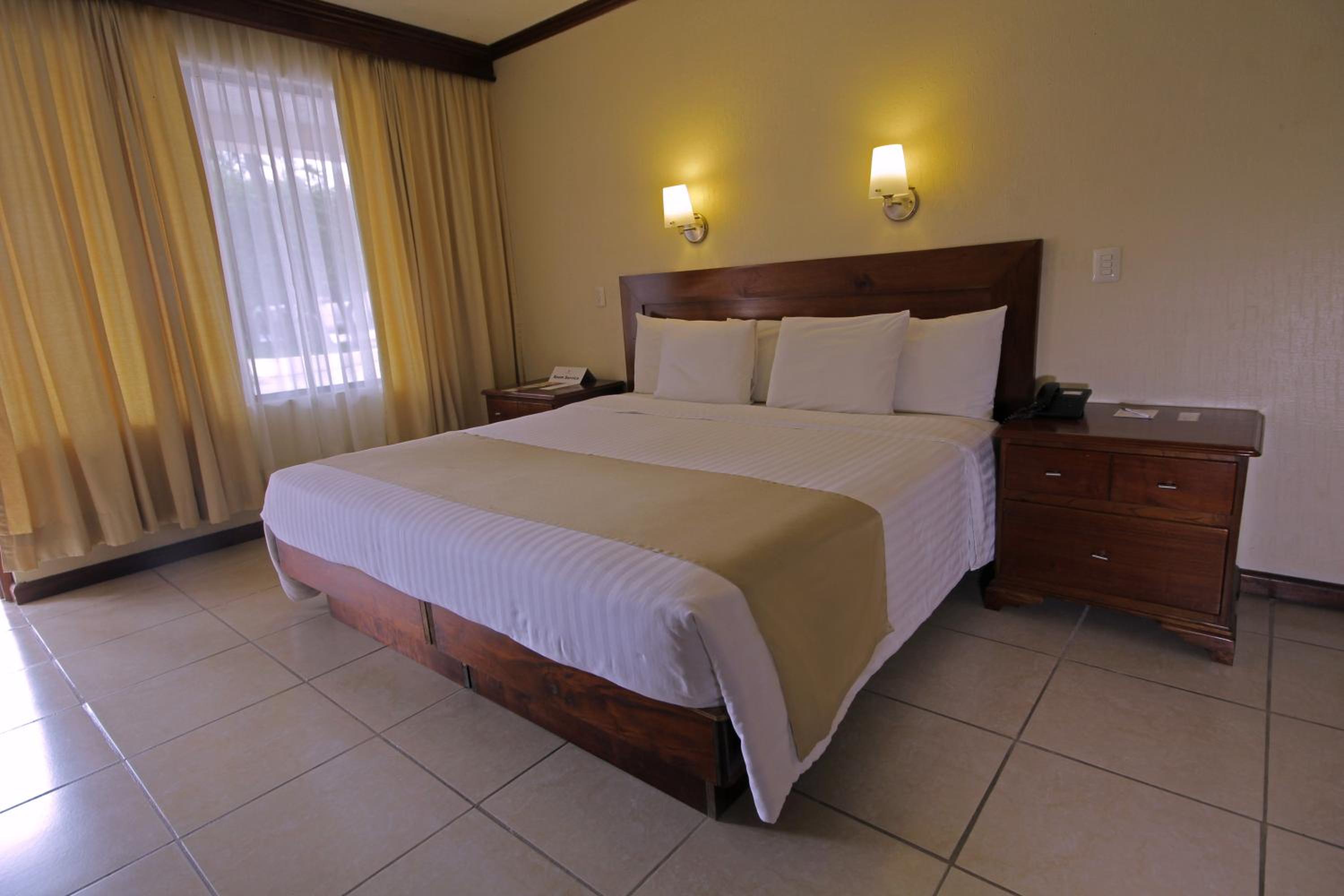 Tampico Vacations - Hotel San Antonio - Property Image 4