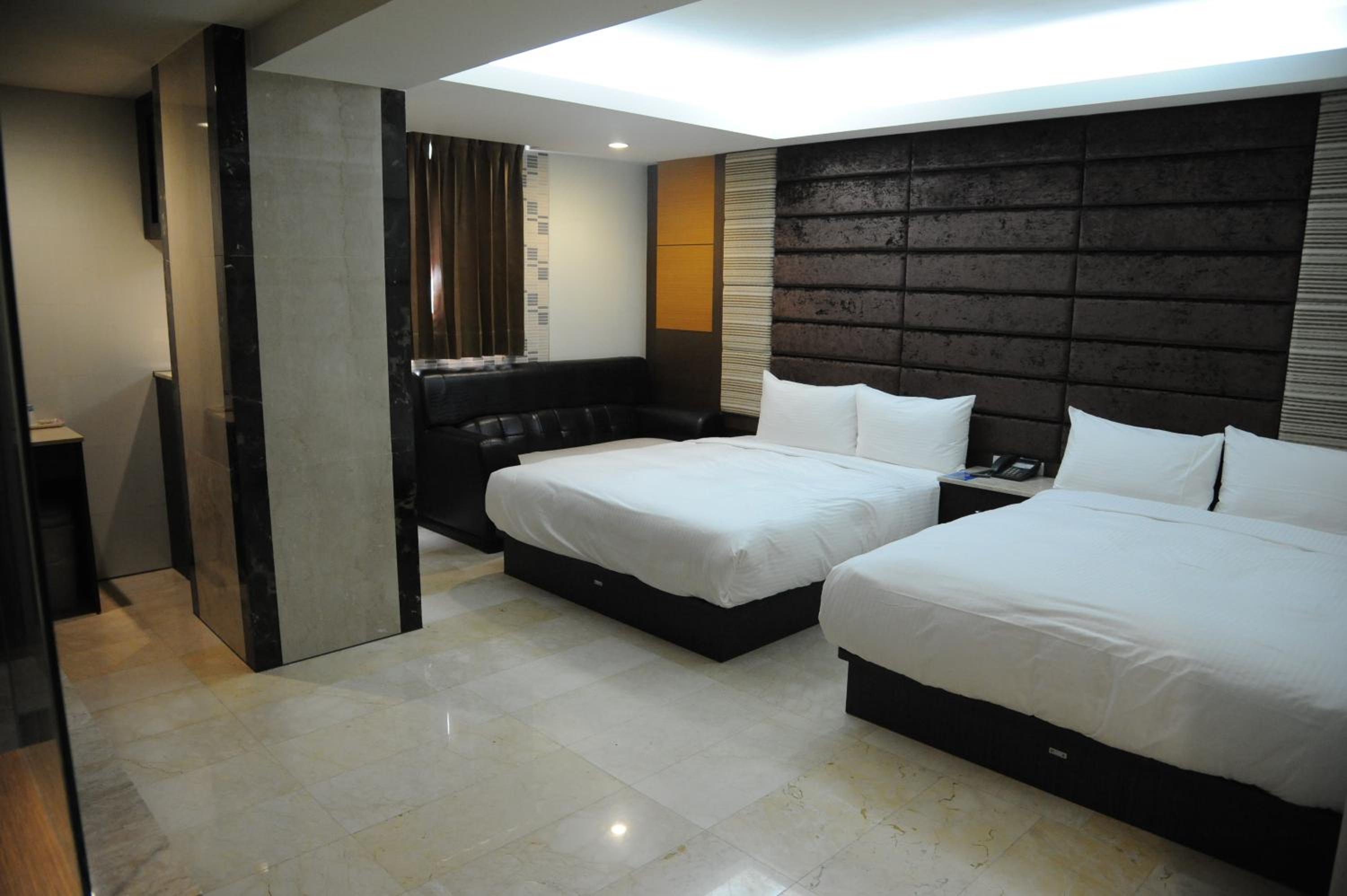 Michelle hotel