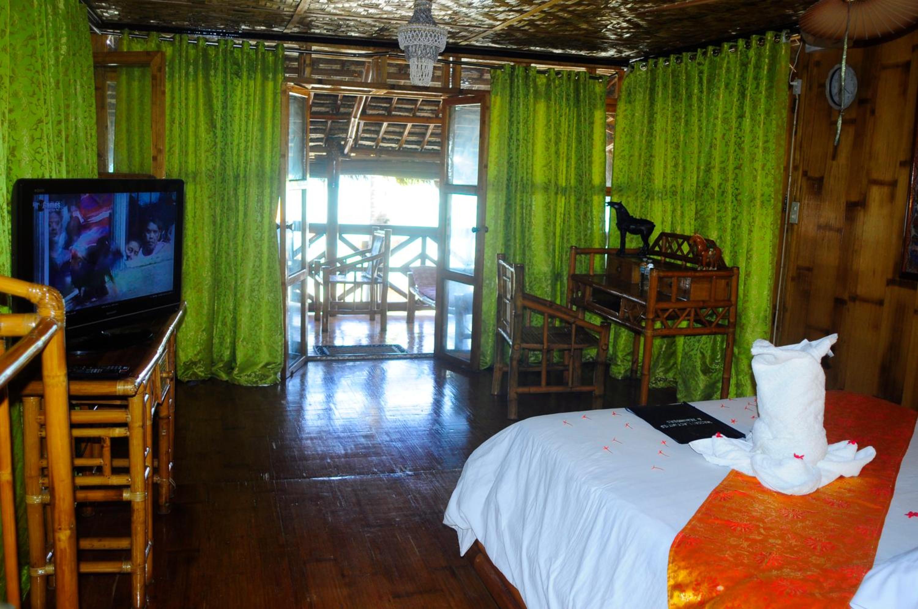 The Coral Blue Oriental Beach Villas and Suites