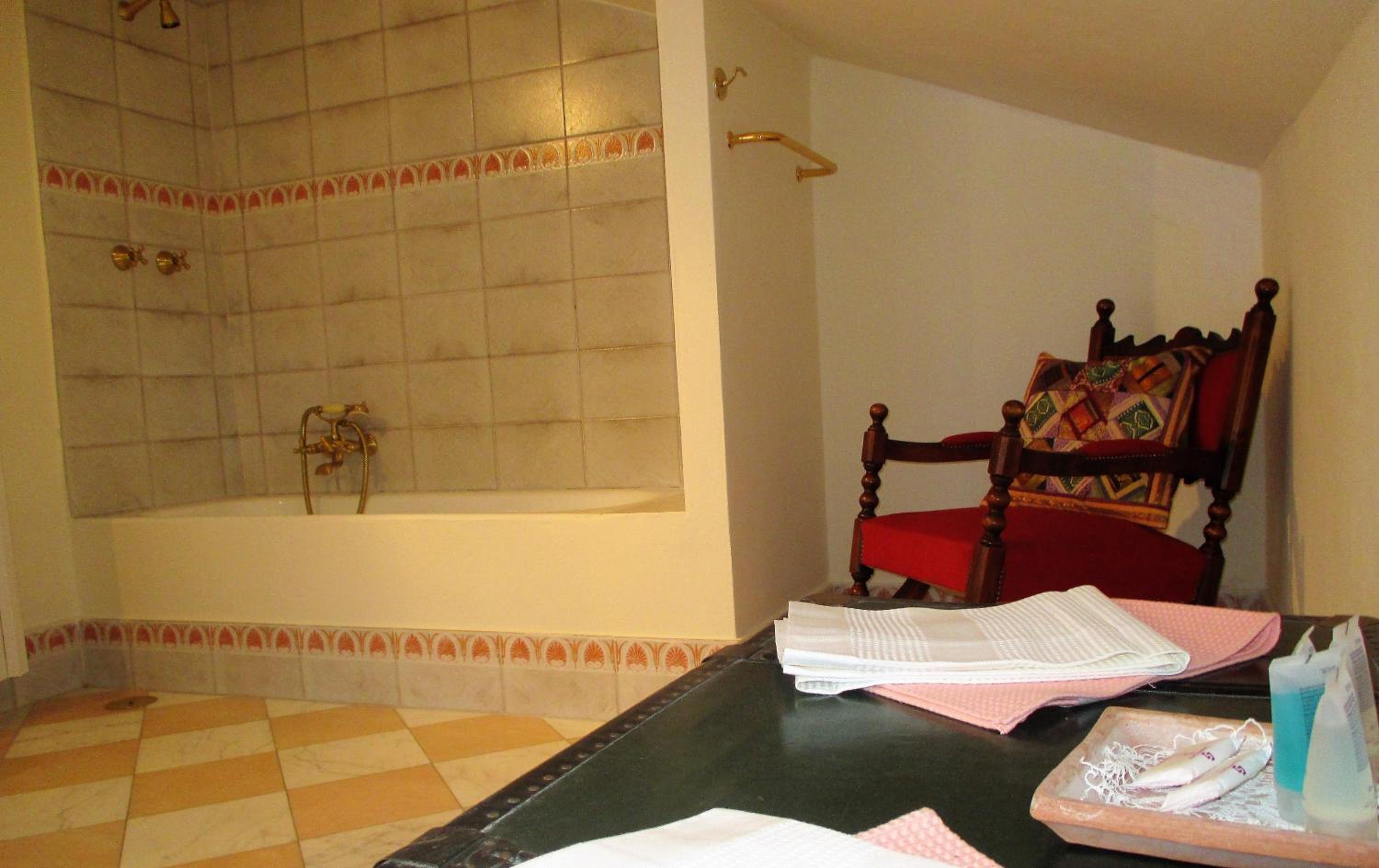 Photo 48