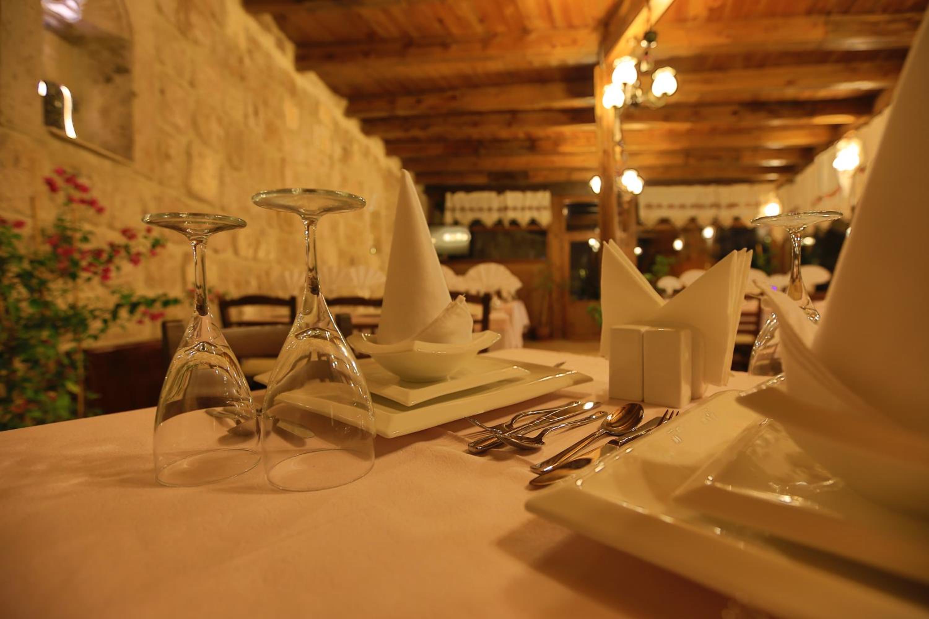 Grand Cave Suites - Image 47