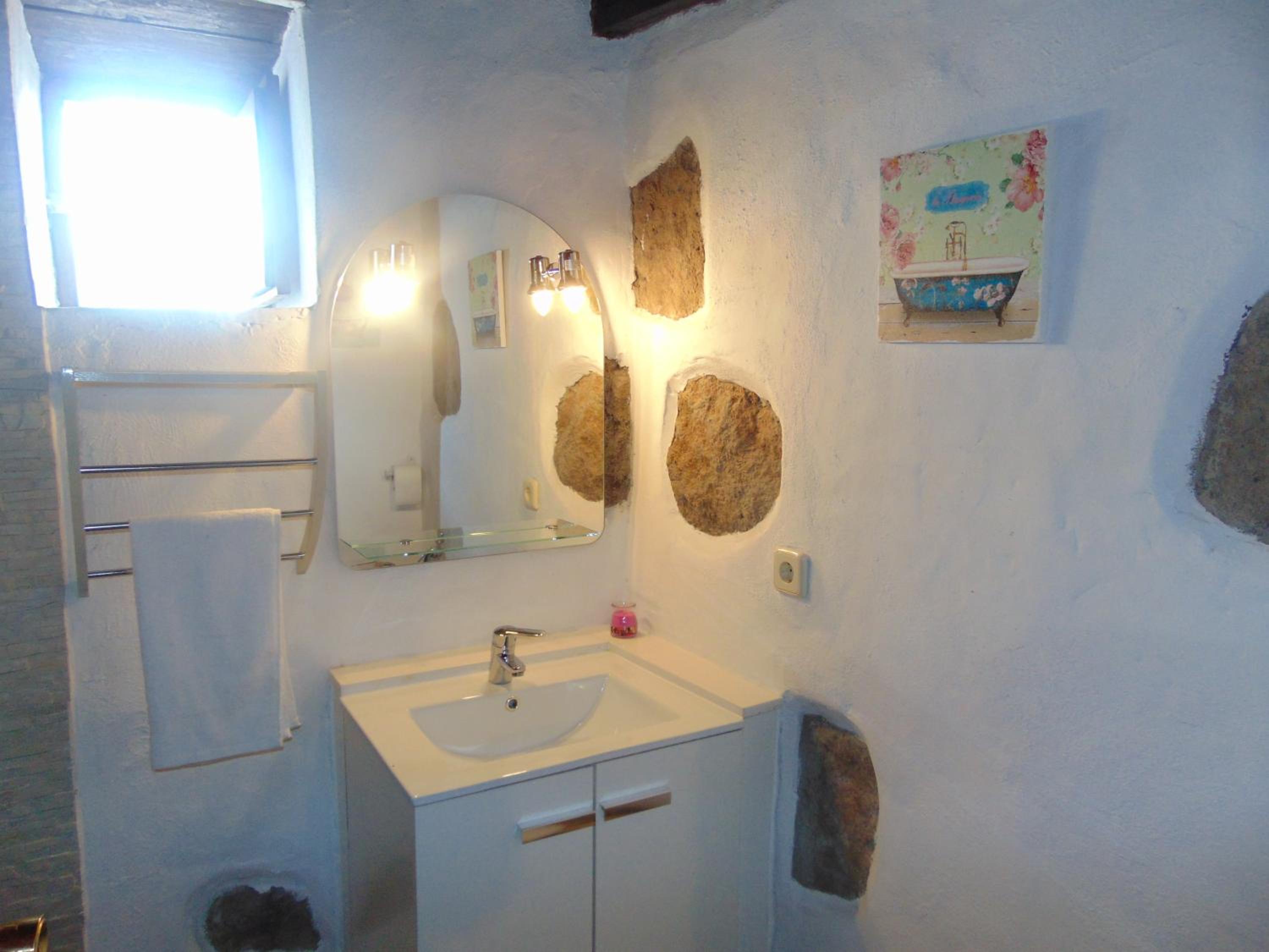 Photo 42