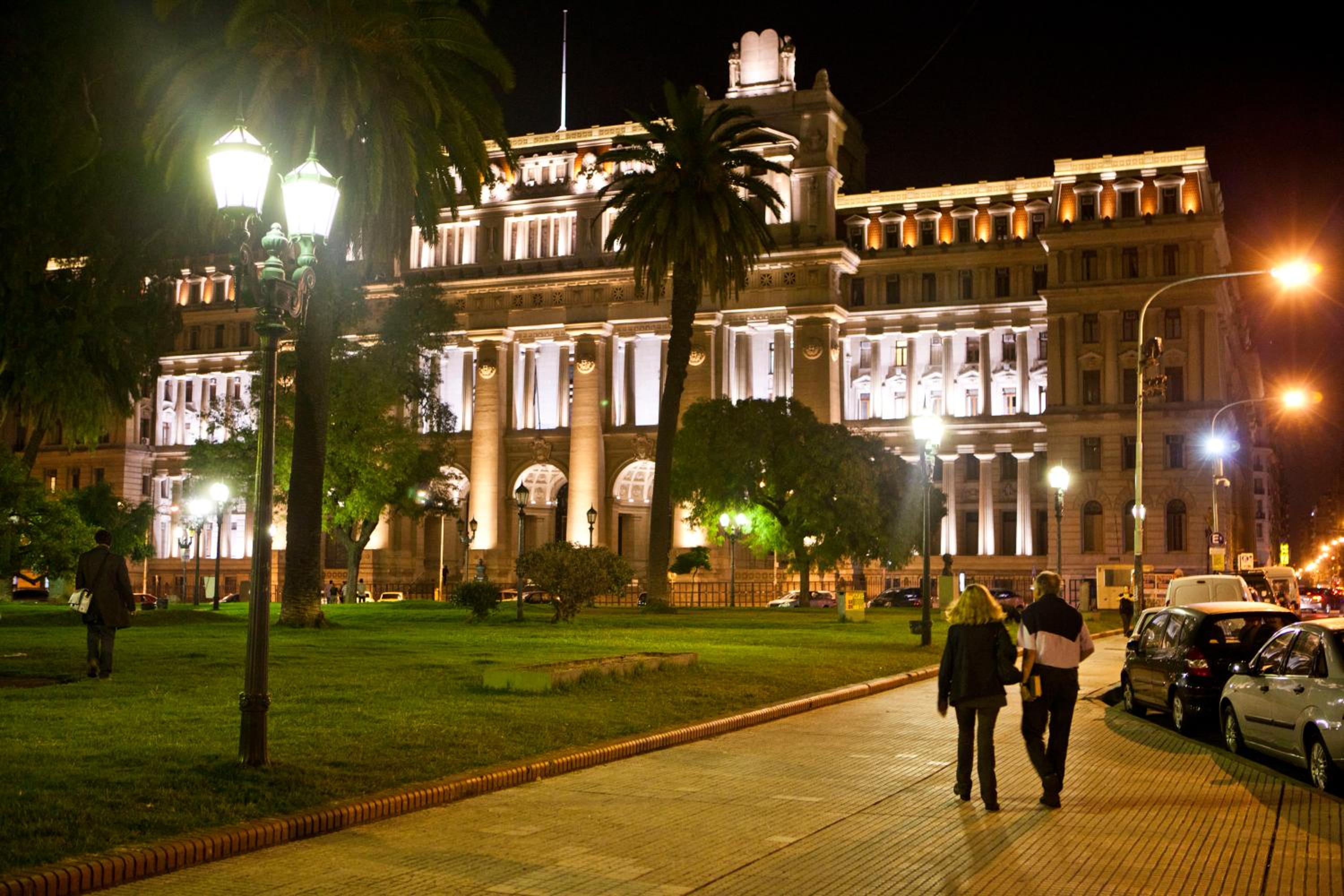 Corrientes y Uruguay