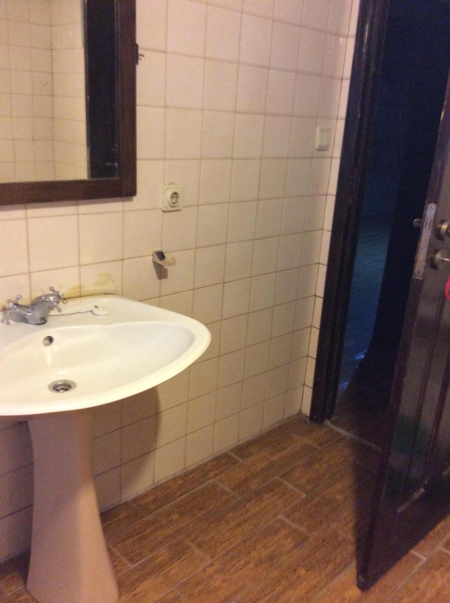 Photo 34