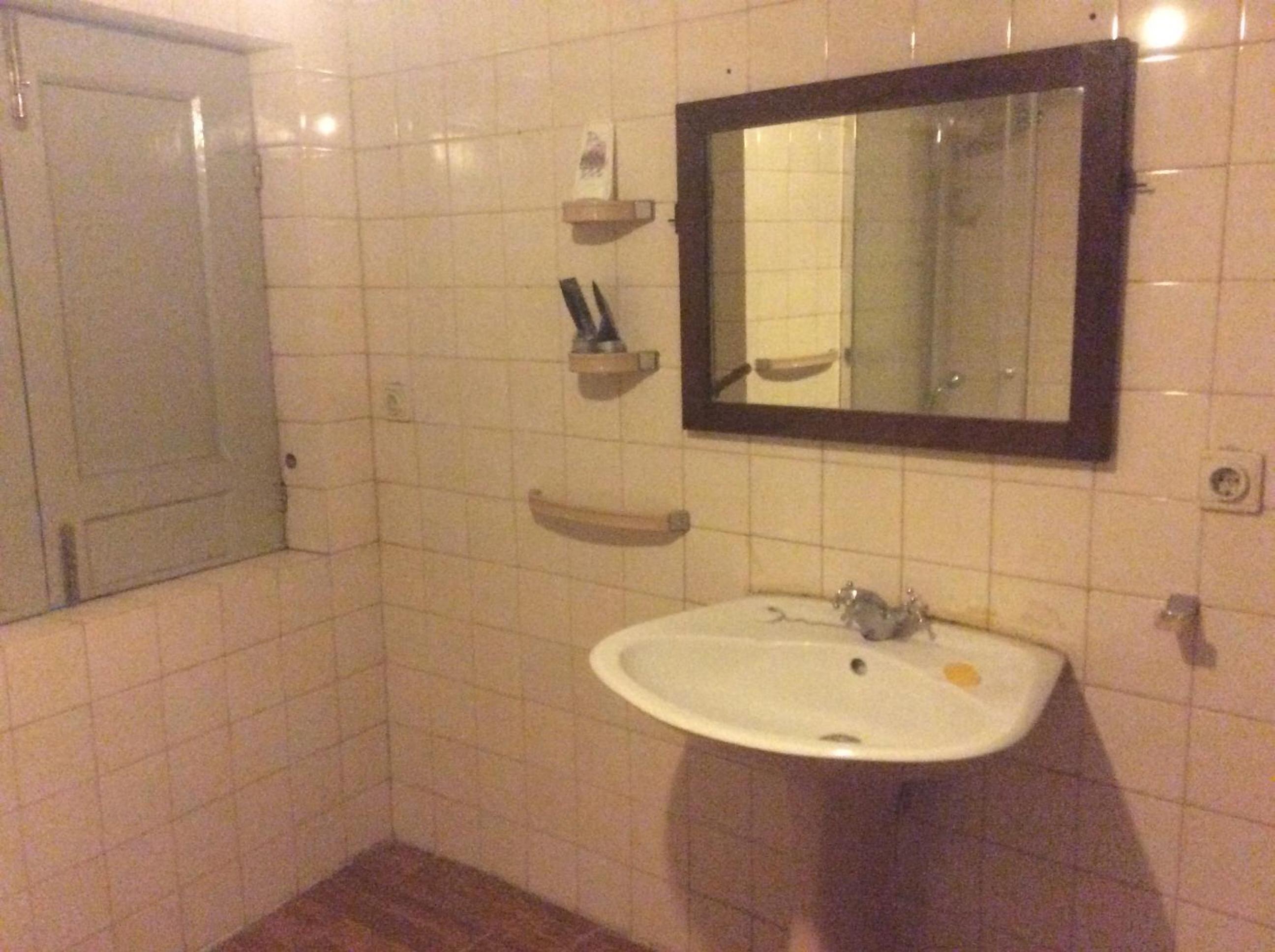 Photo 36