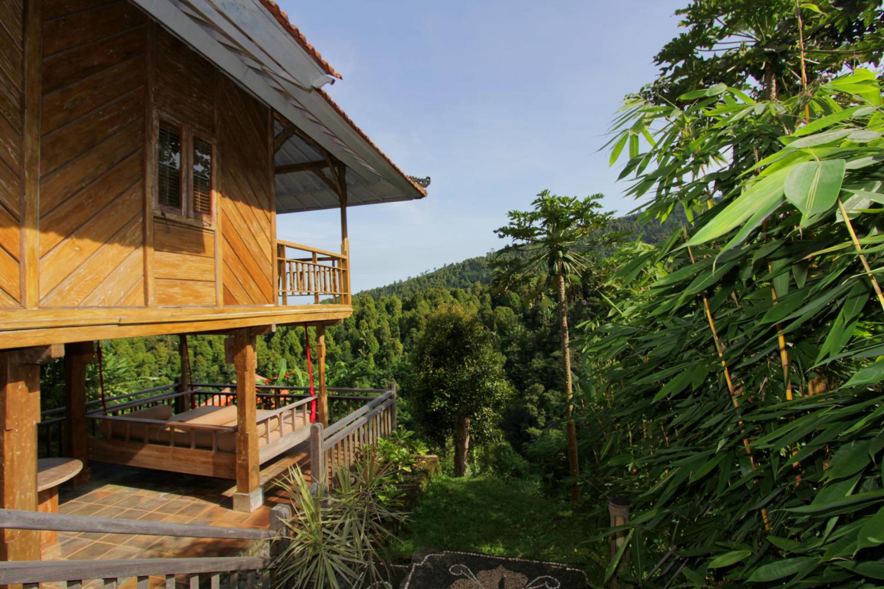 Melanting Cottages