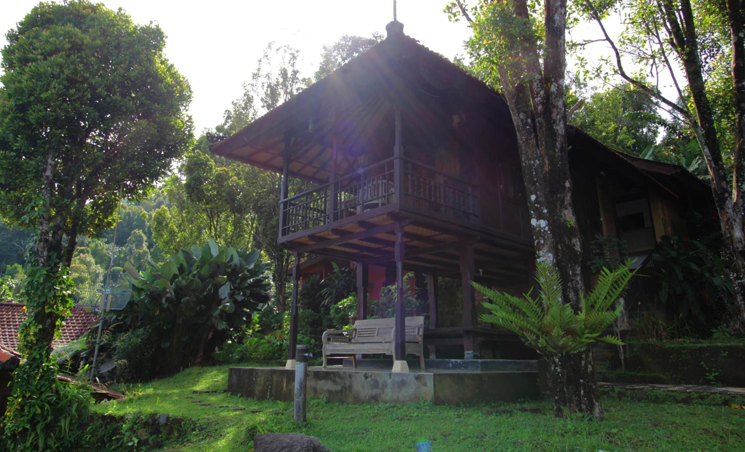 Melanting Cottages