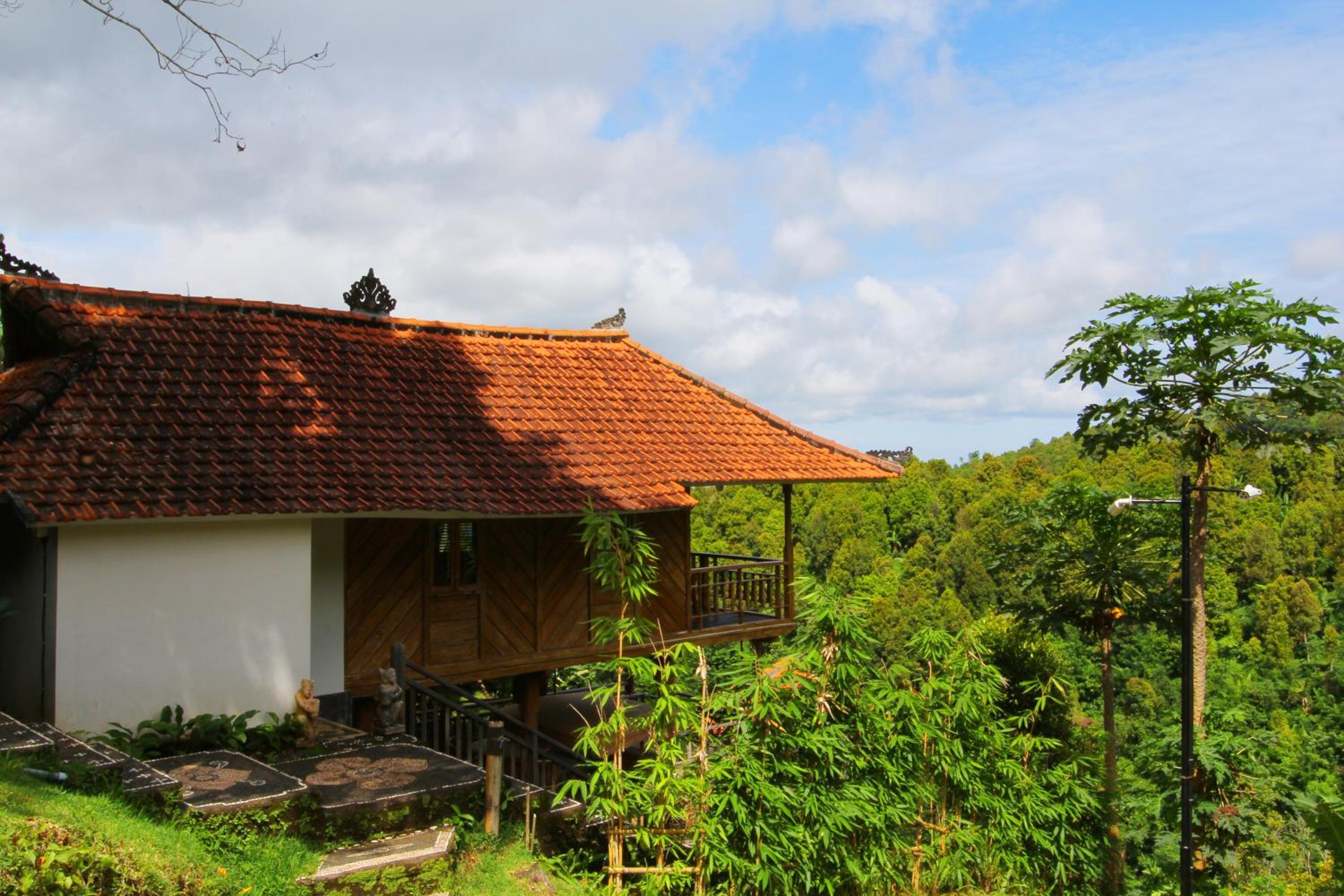 Melanting Cottages