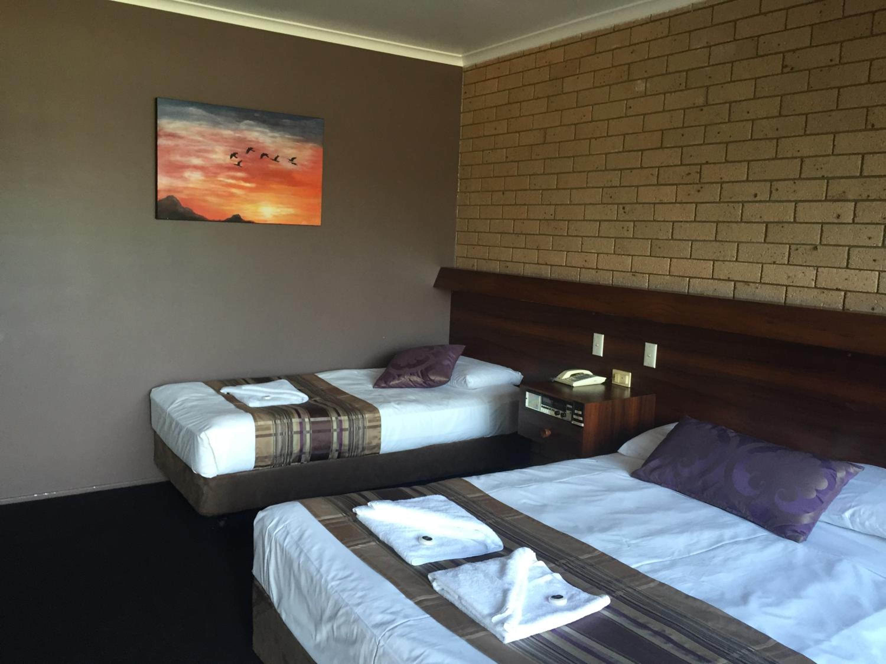Sarina Motor Inn