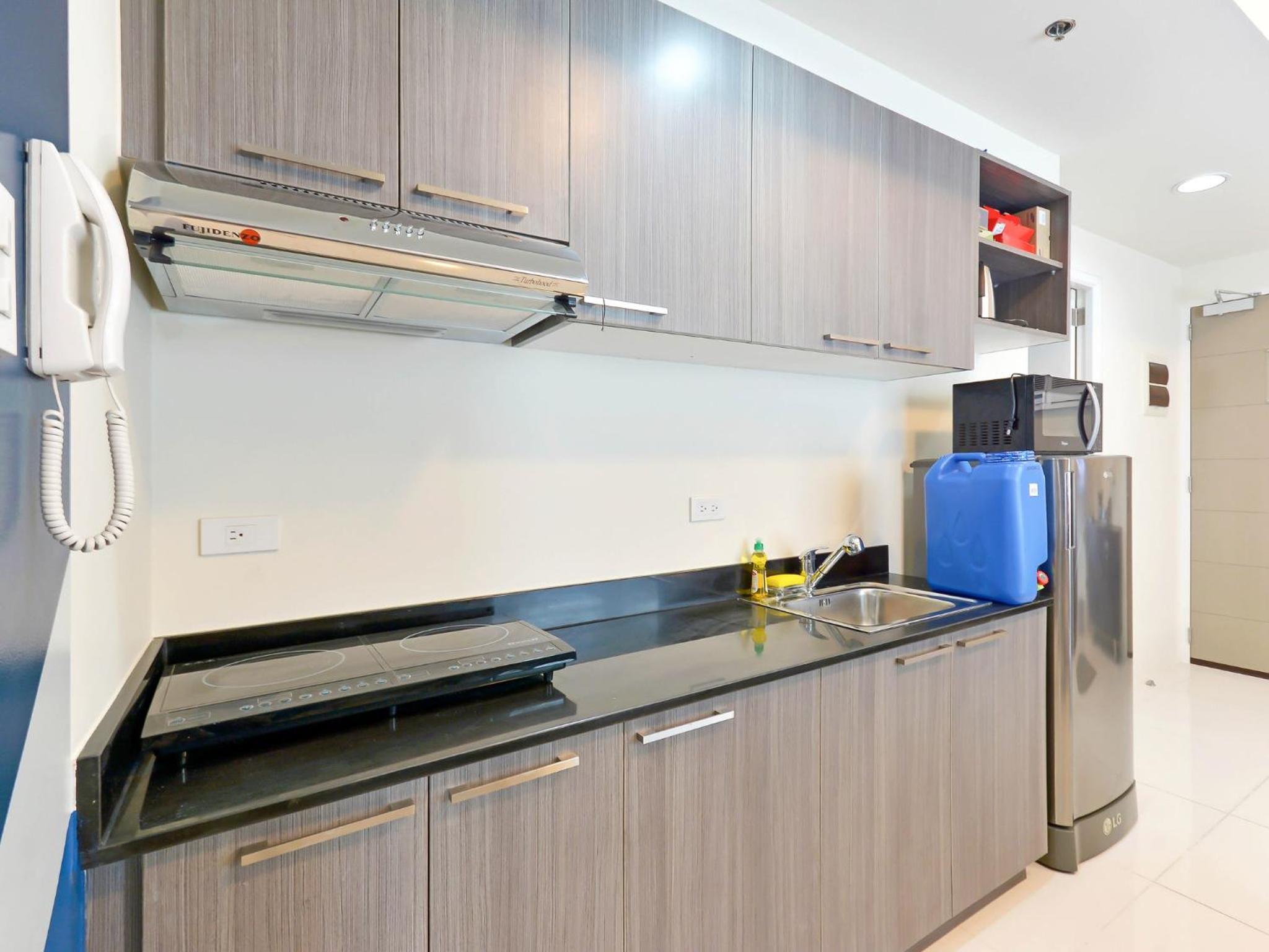 Currency Serviced Suites