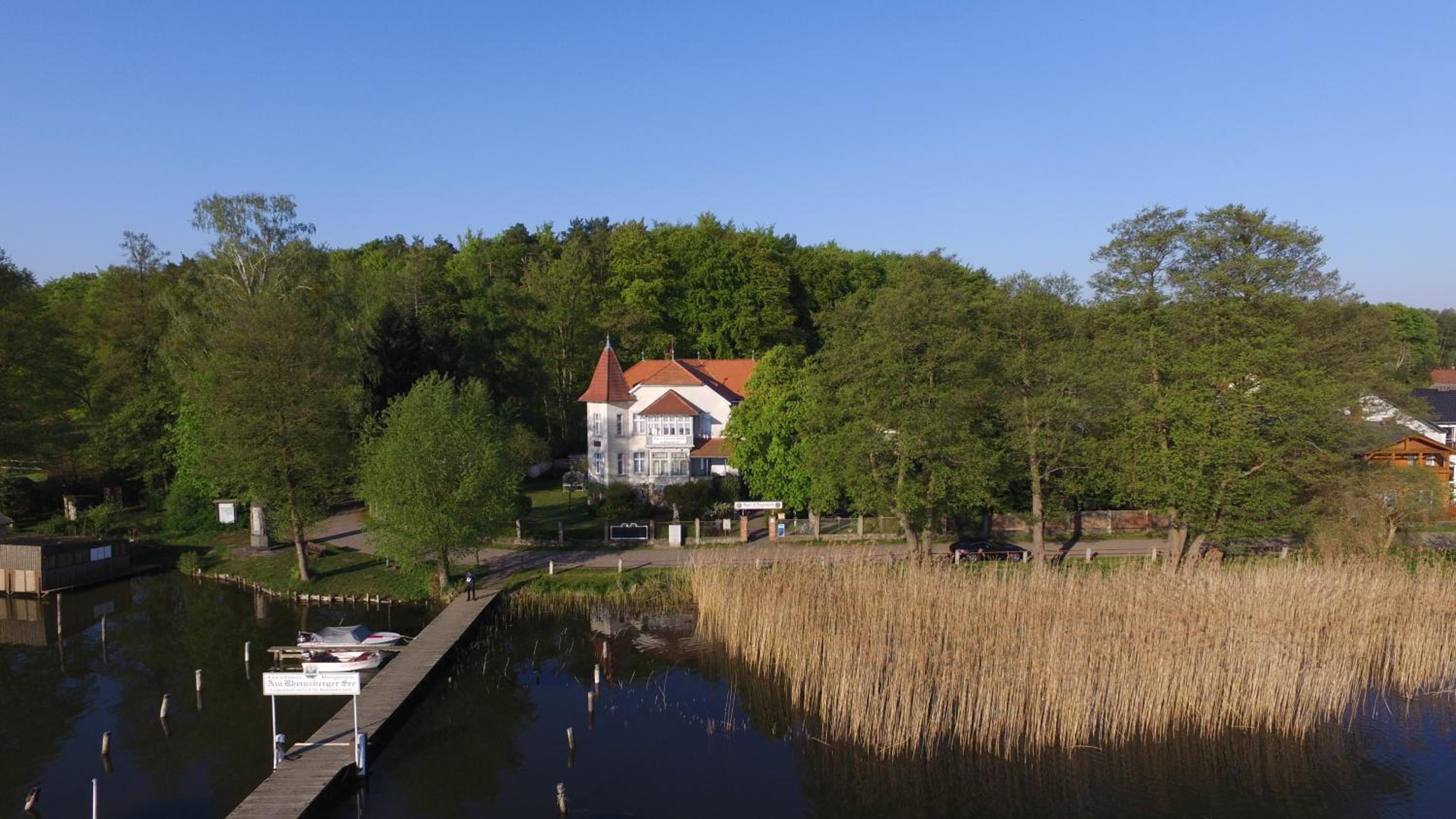 Gast- Logierhaus Am Rheinsberger See - Property Image 1