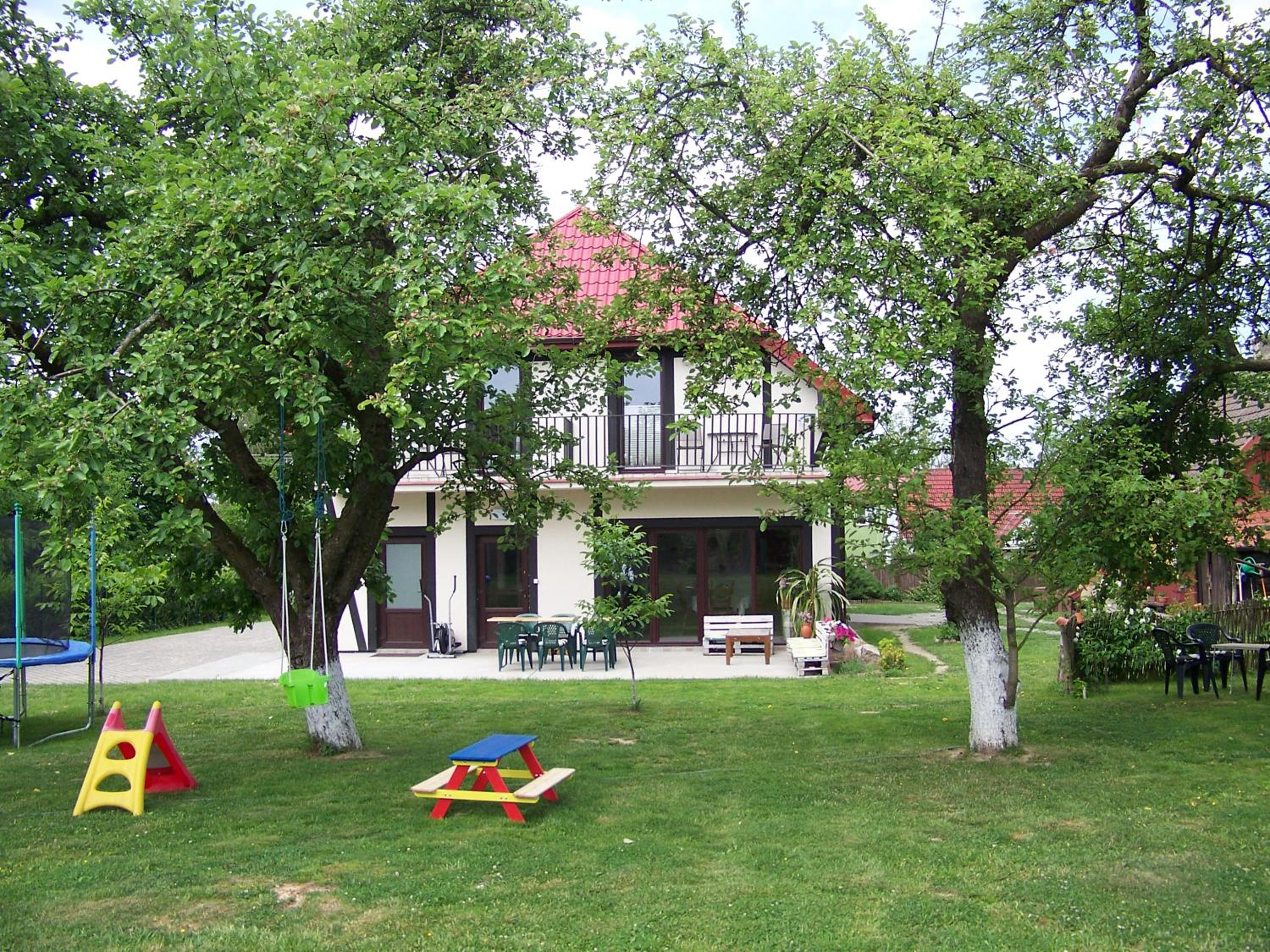 Agroturystyka W Jabłoniowym Sadzie view 4
