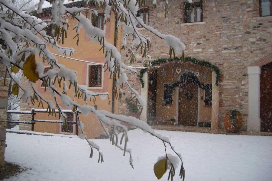 Antica Corte Leguzzano B&B