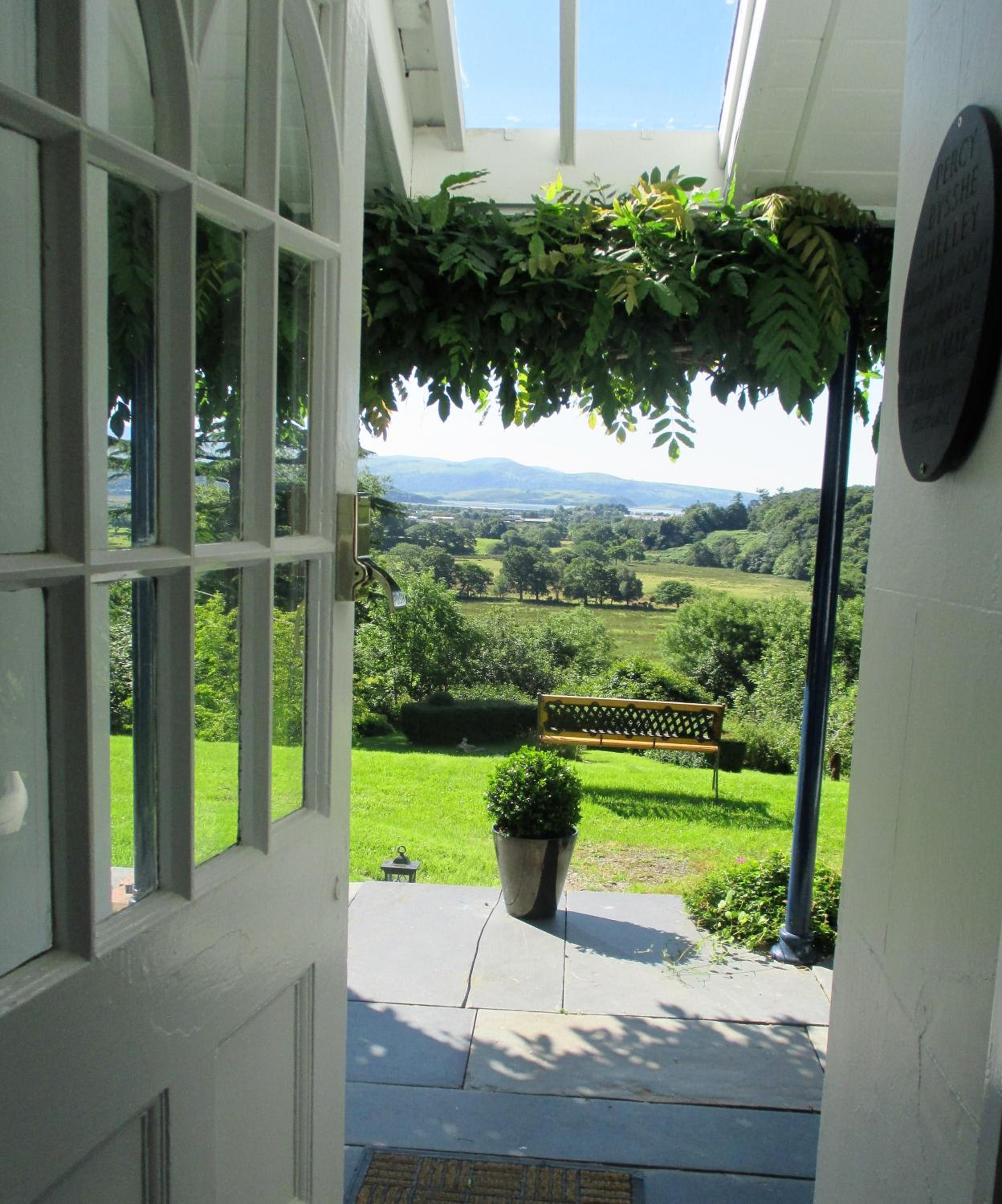 Plas Tan-Yr-Allt Historic Country House B&B