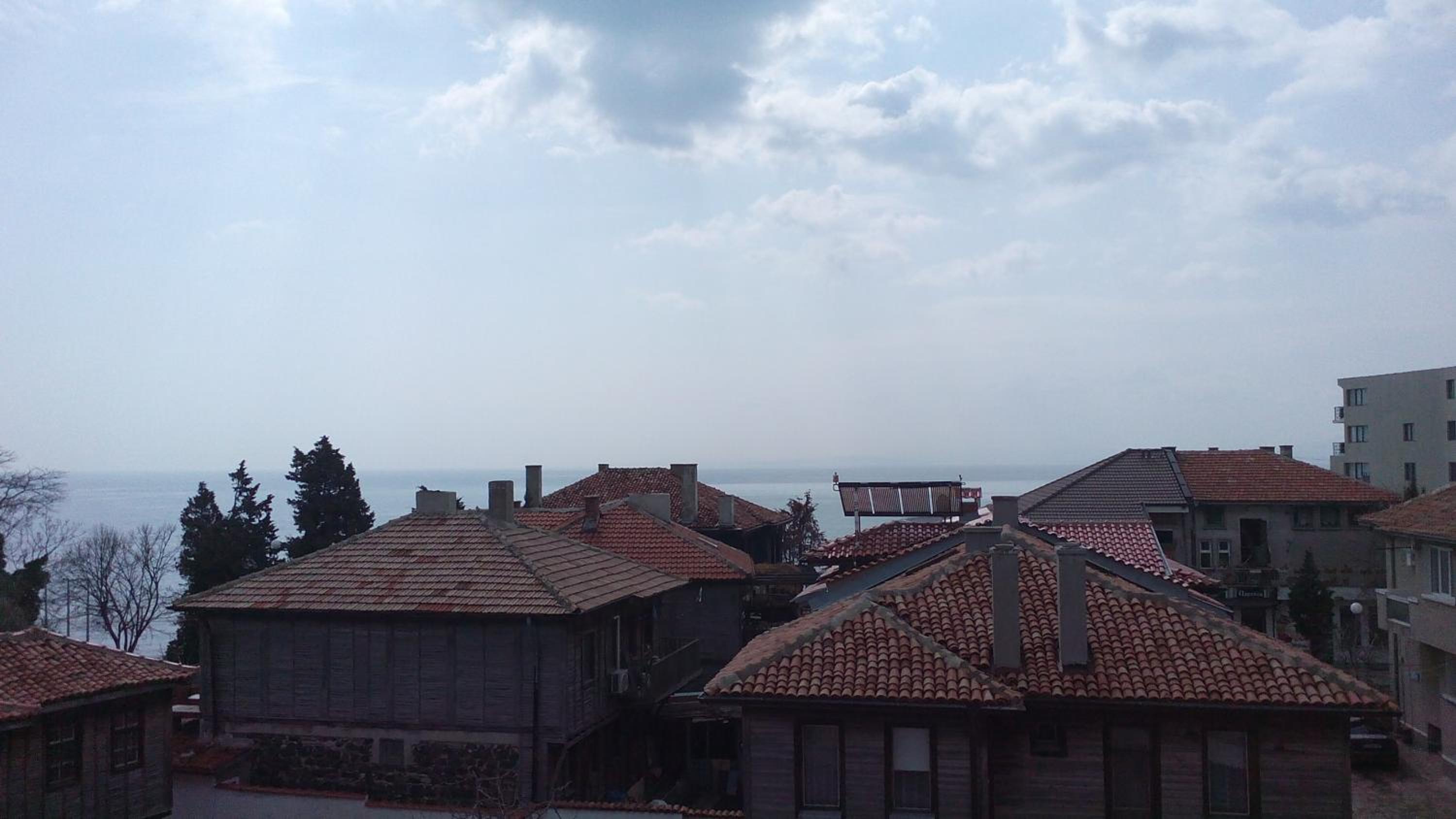 Kraybrezhna 3