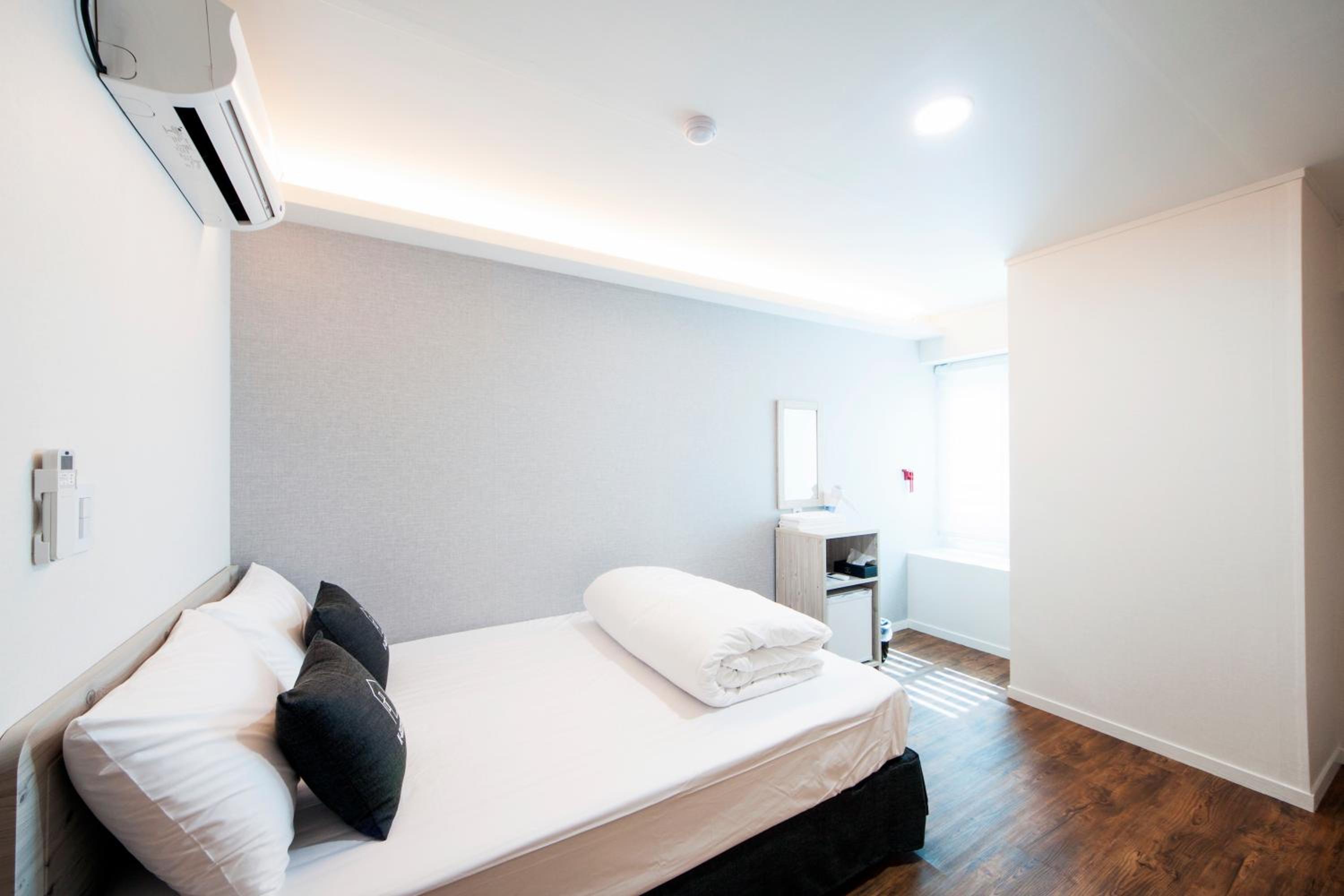Seoul Grand Hostel Edae
