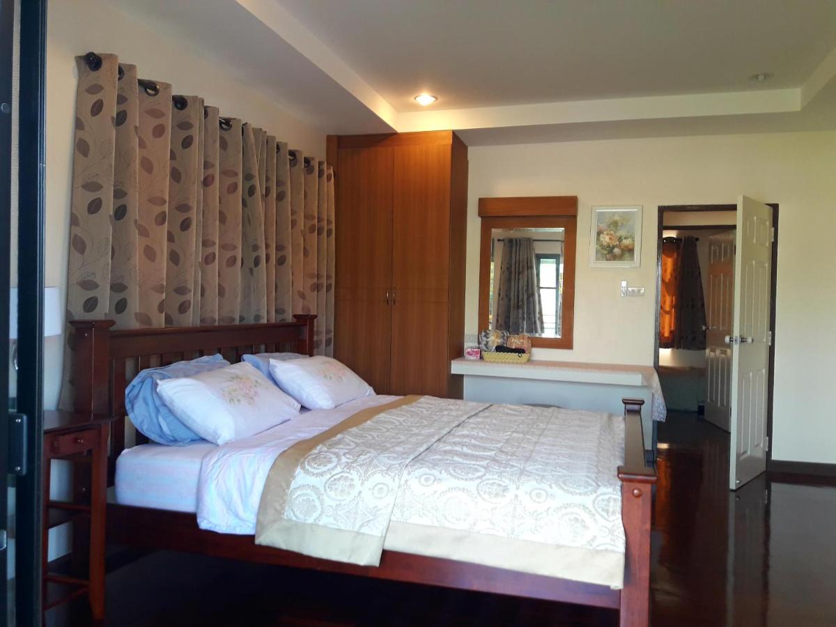 Rimtalay Angsila Guesthouse