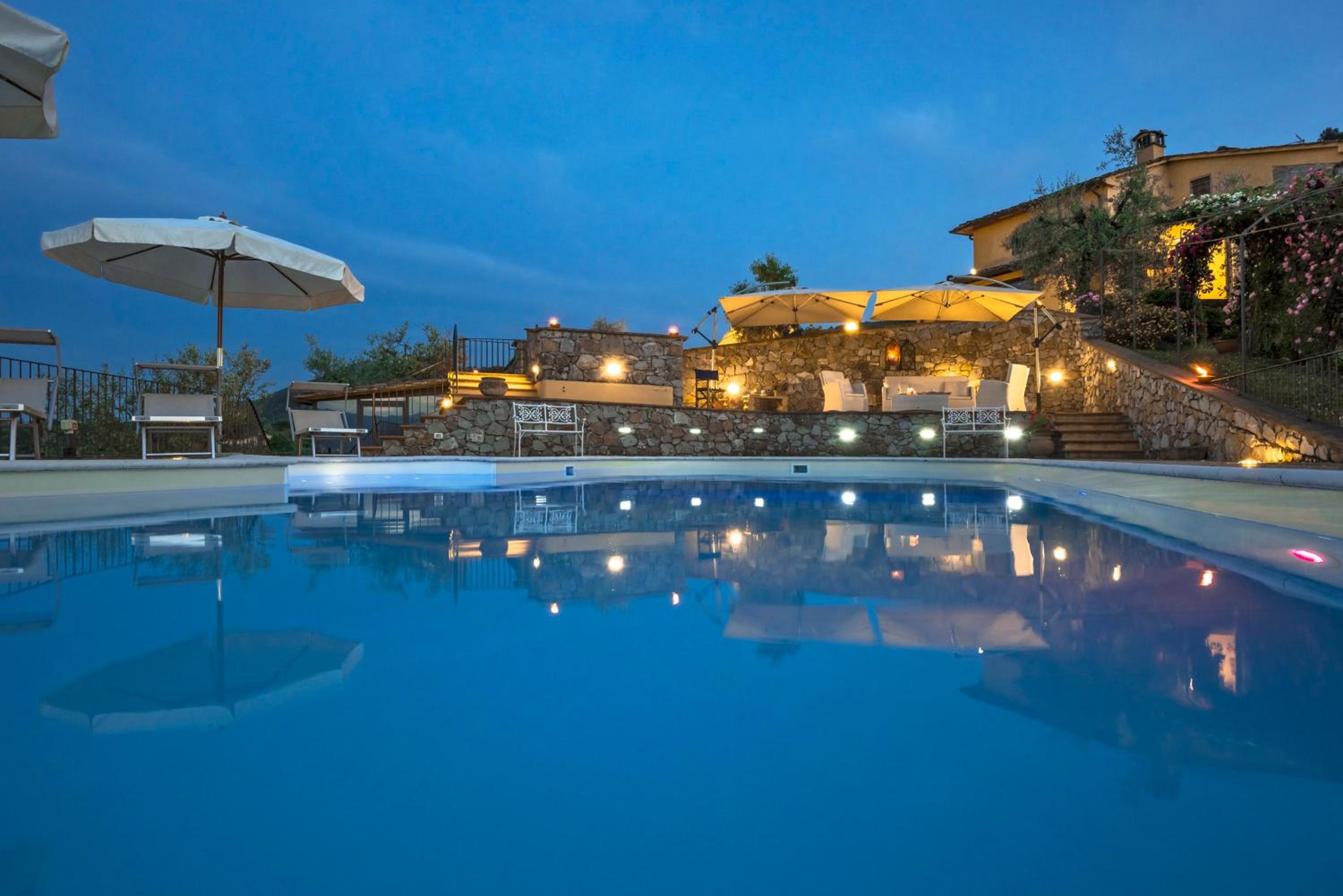 Villa Casalguidi by PosarelliVillas