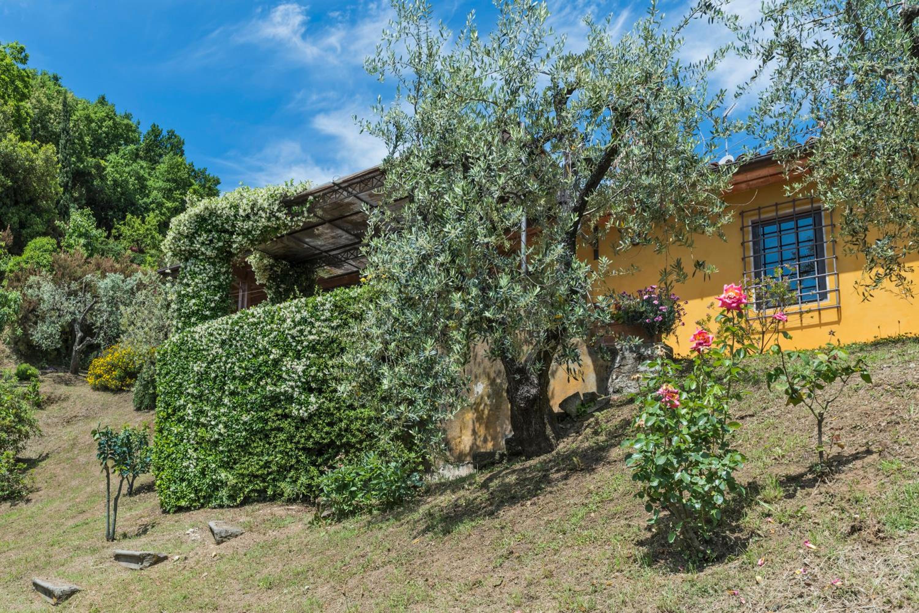 Villa Casalguidi by PosarelliVillas