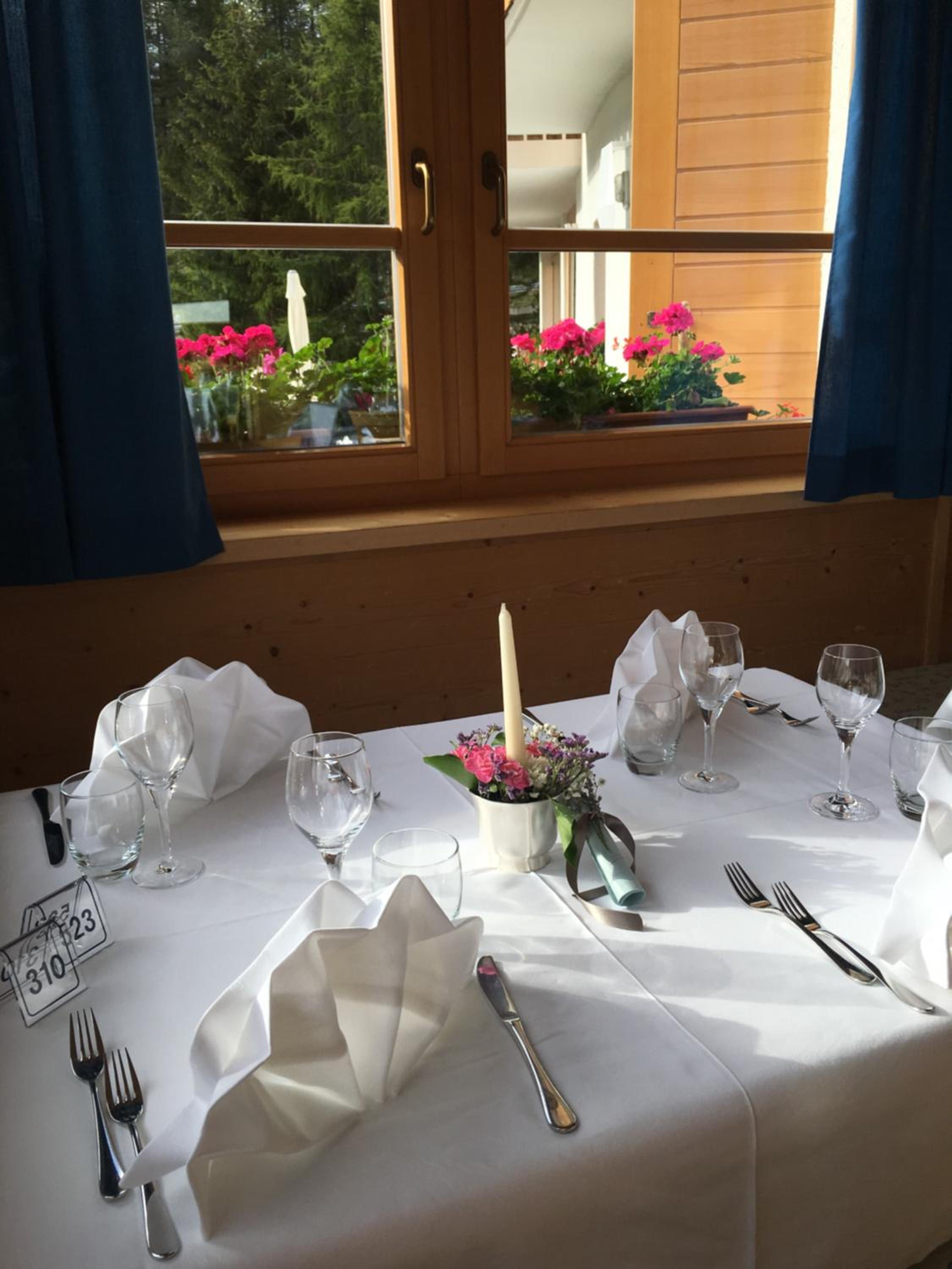 restaurant
