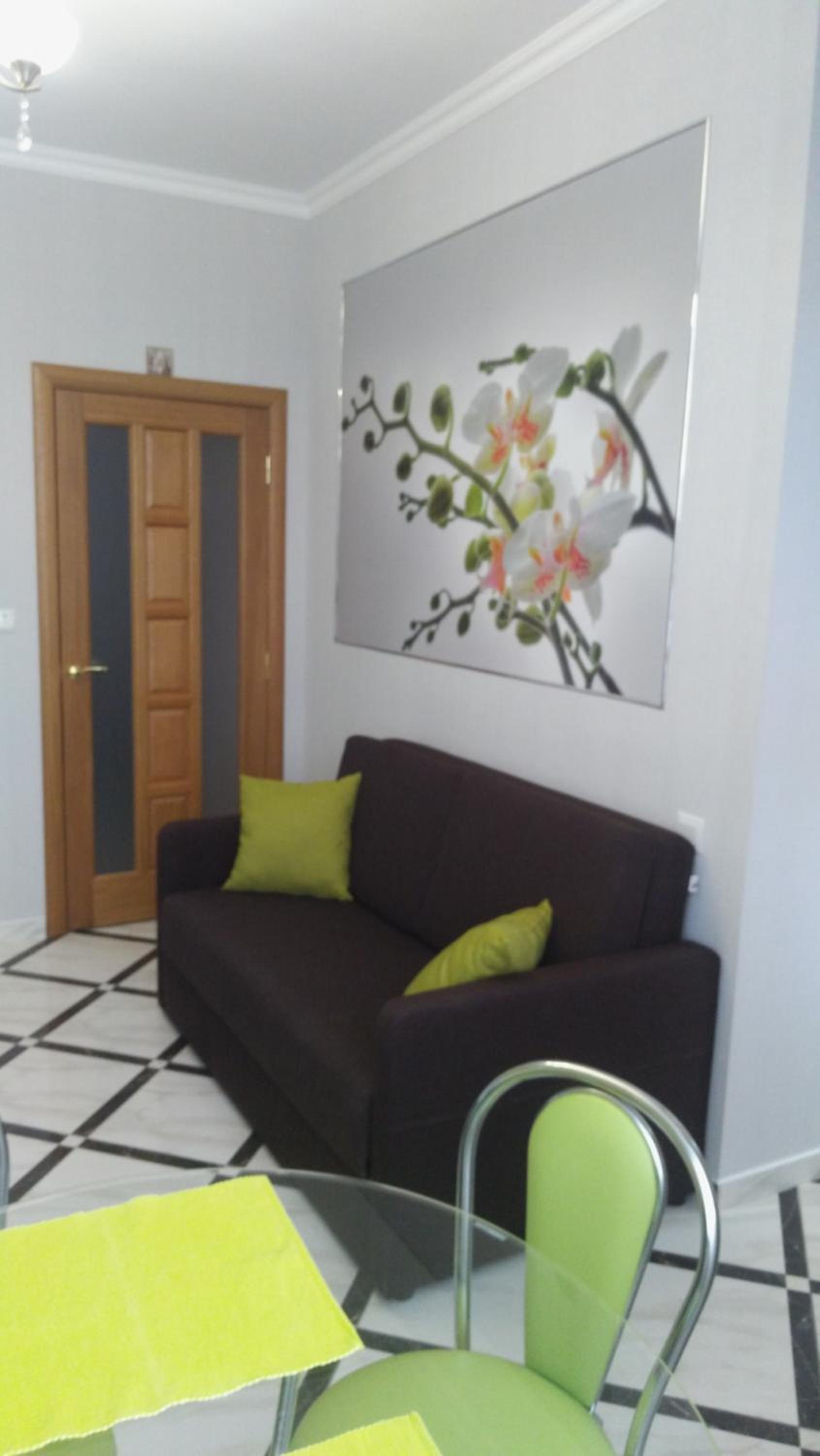 Apartment on Stepana Bandery 35