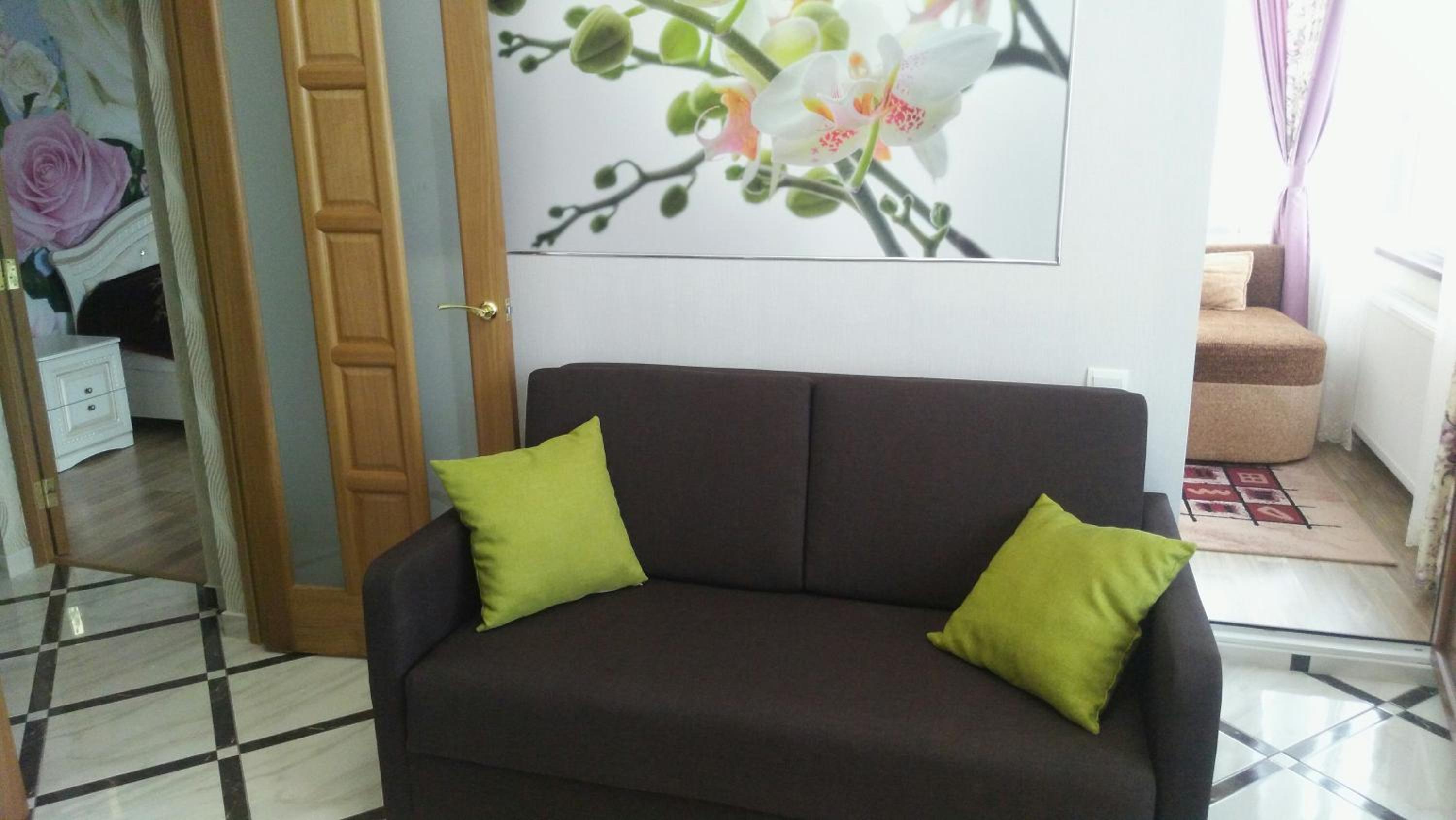 Apartment on Stepana Bandery 35