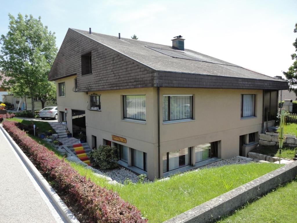 Photo 14