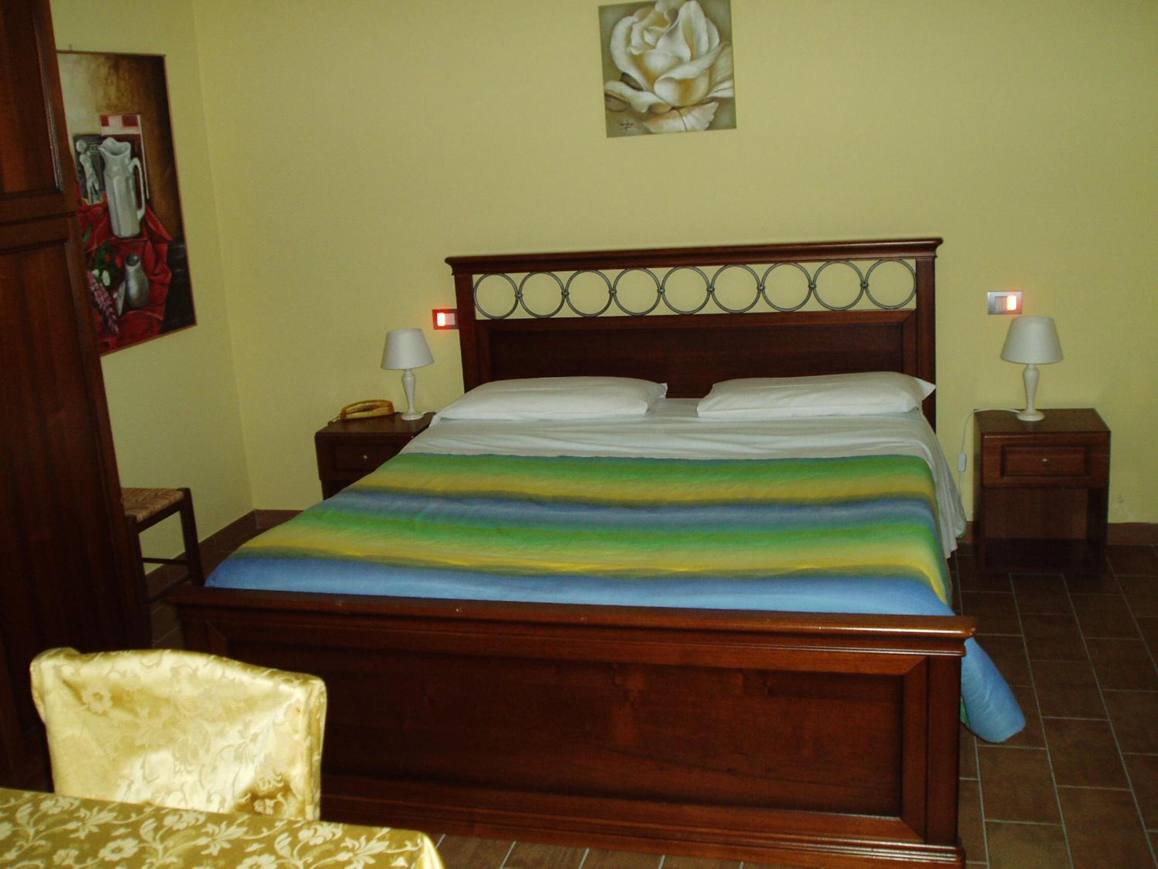 Photo 25