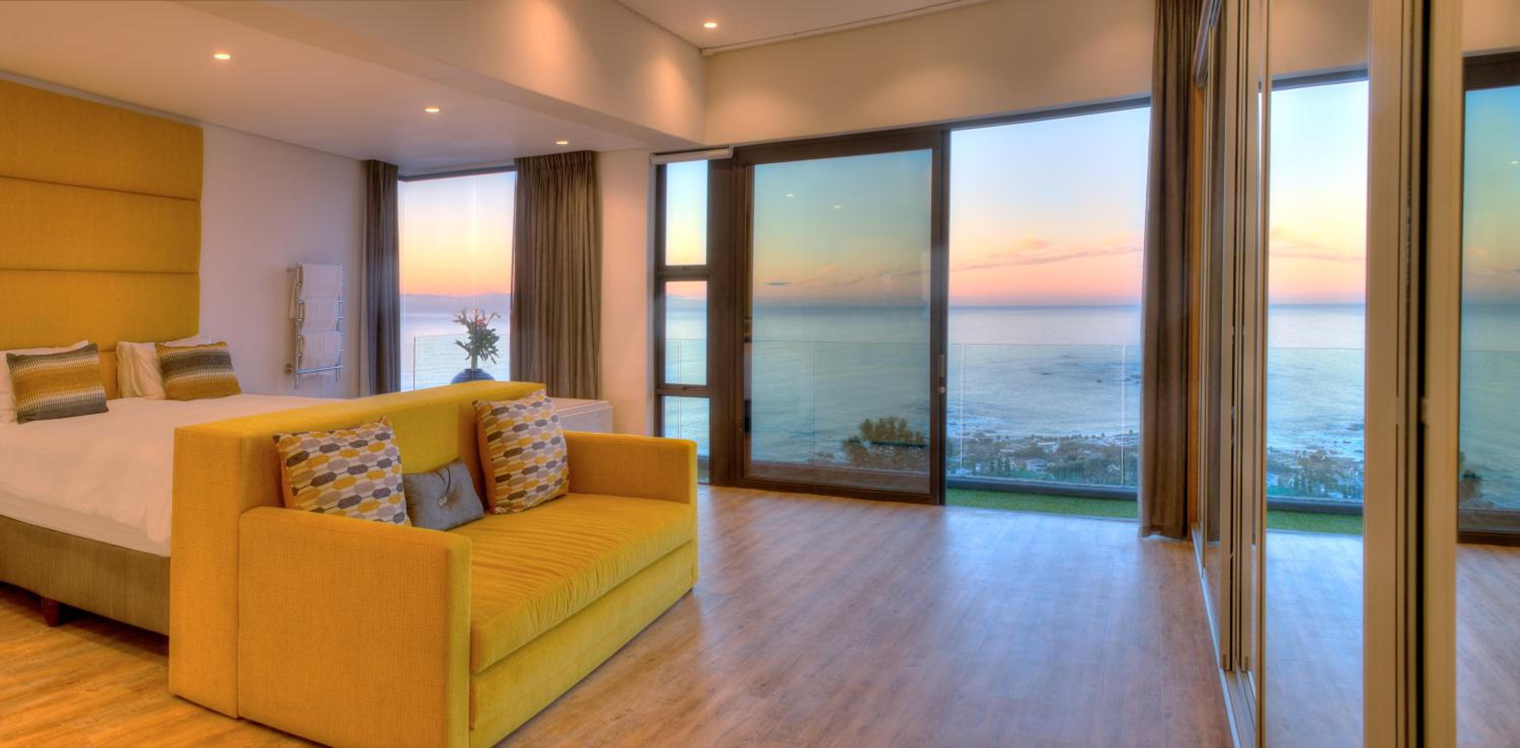 Sea Star Rocks Boutique Hotel