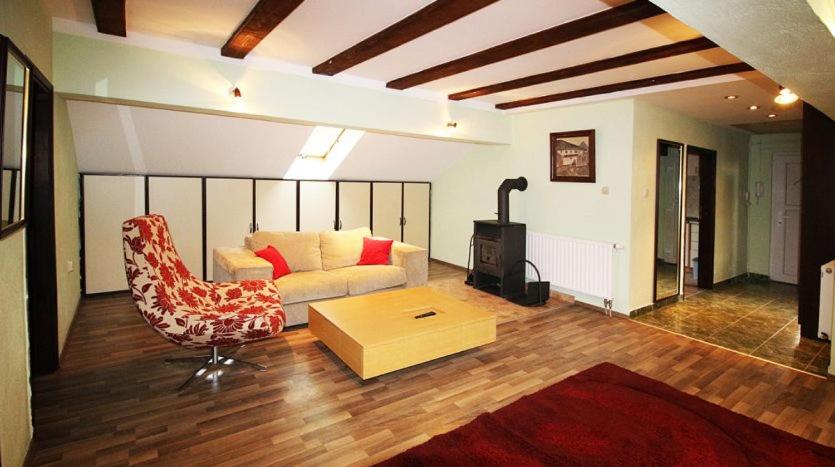 Apartments Villa Tajra