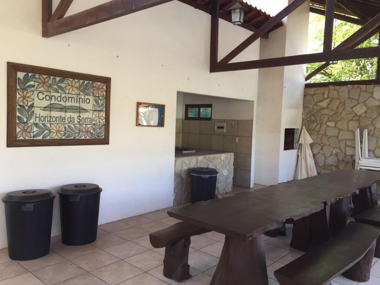 Casa de Luxo com 3 Suites no Condominio Horizonte da Serra 1 em Gravatá