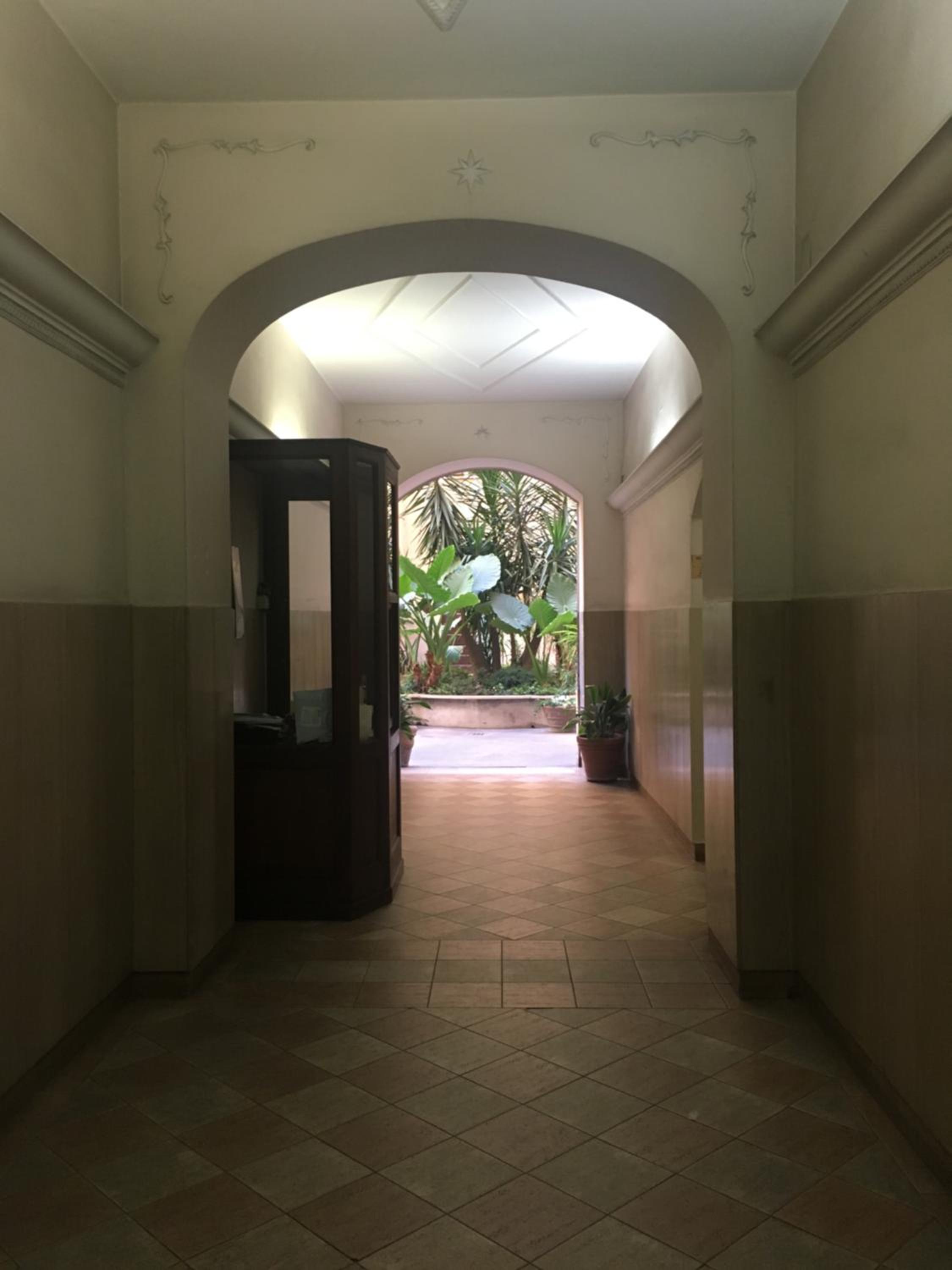 Favola Romana - Guest House