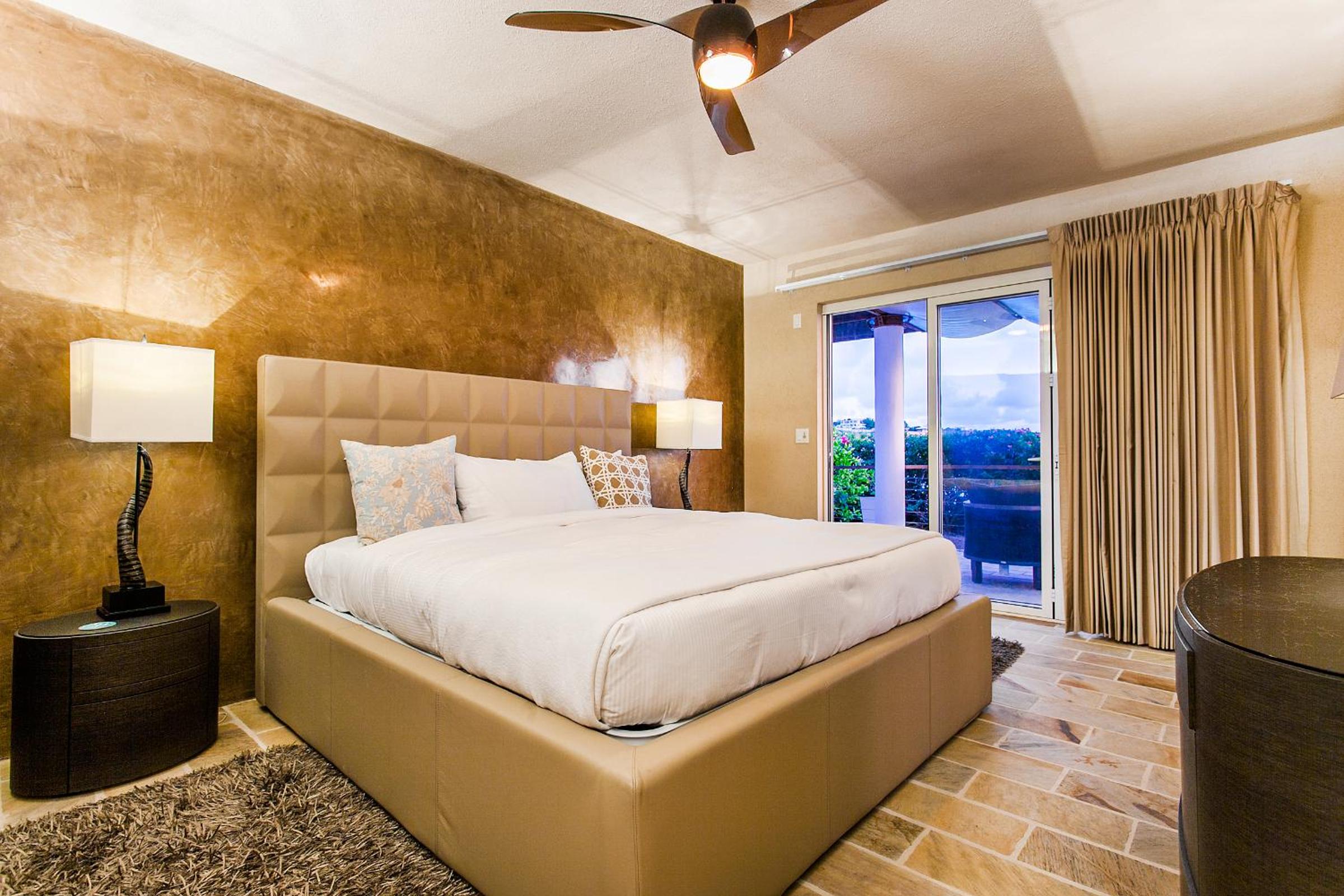 CeBlue Villas