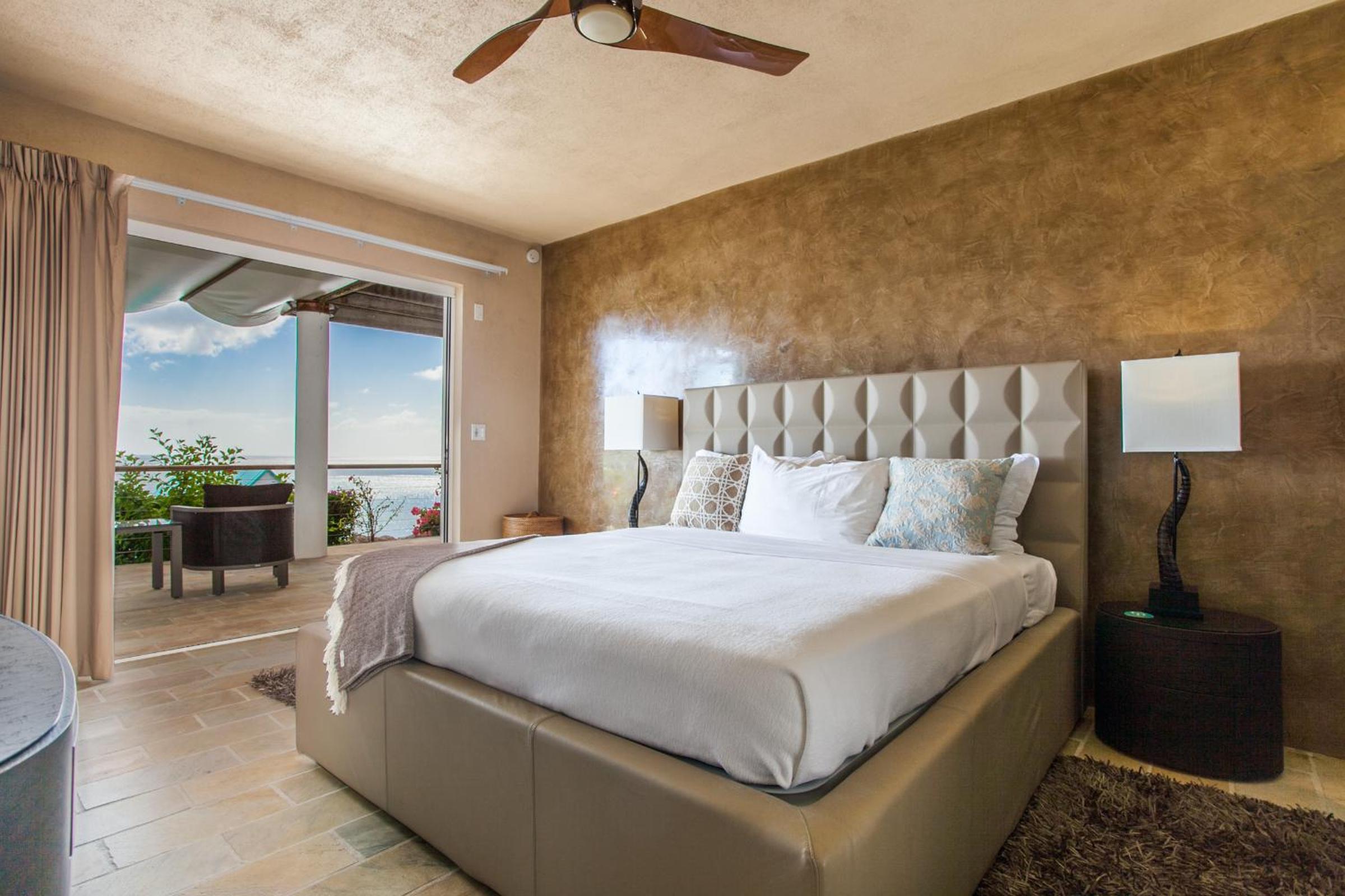 CeBlue Villas
