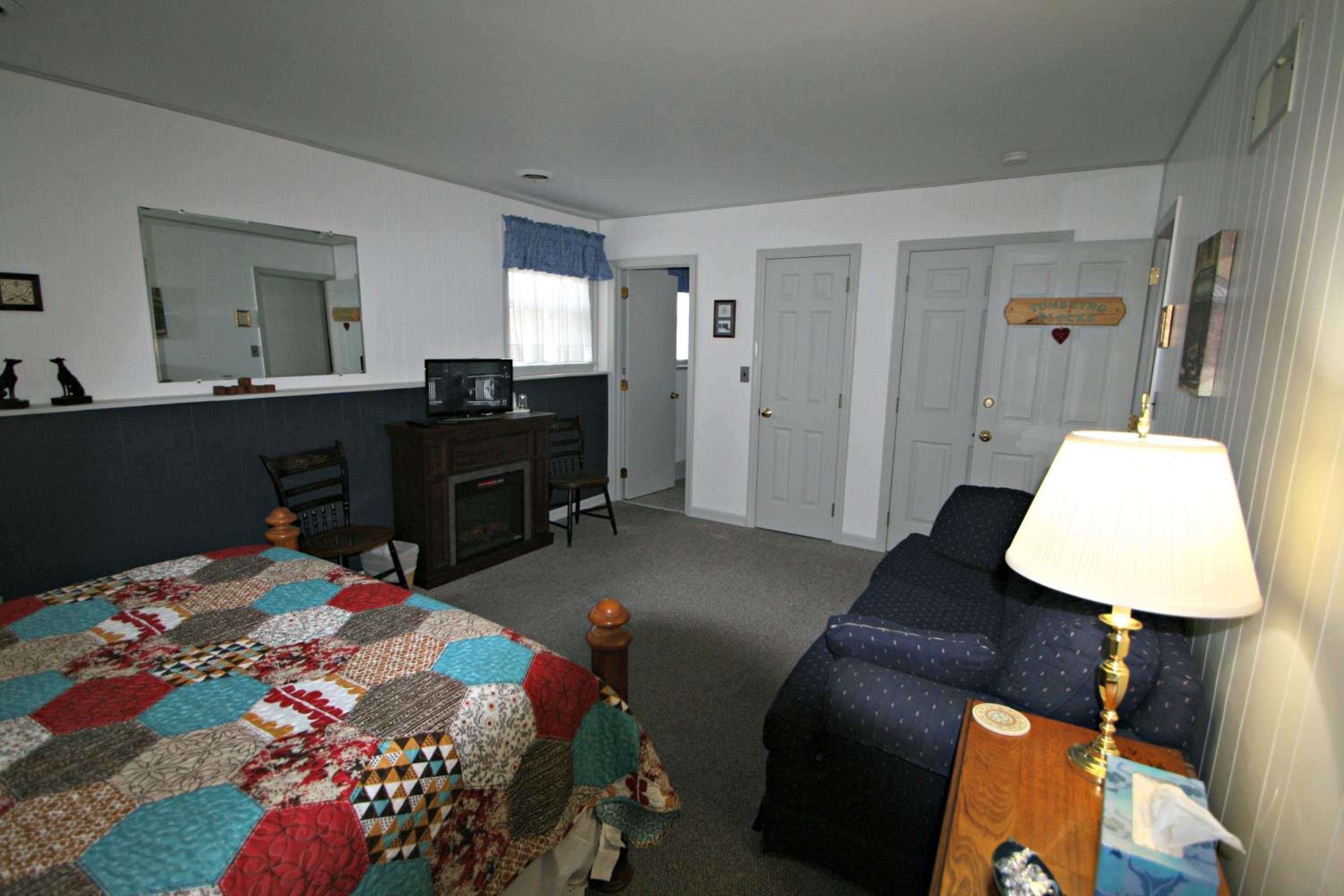 Carriage Corner Bed & Breakfast