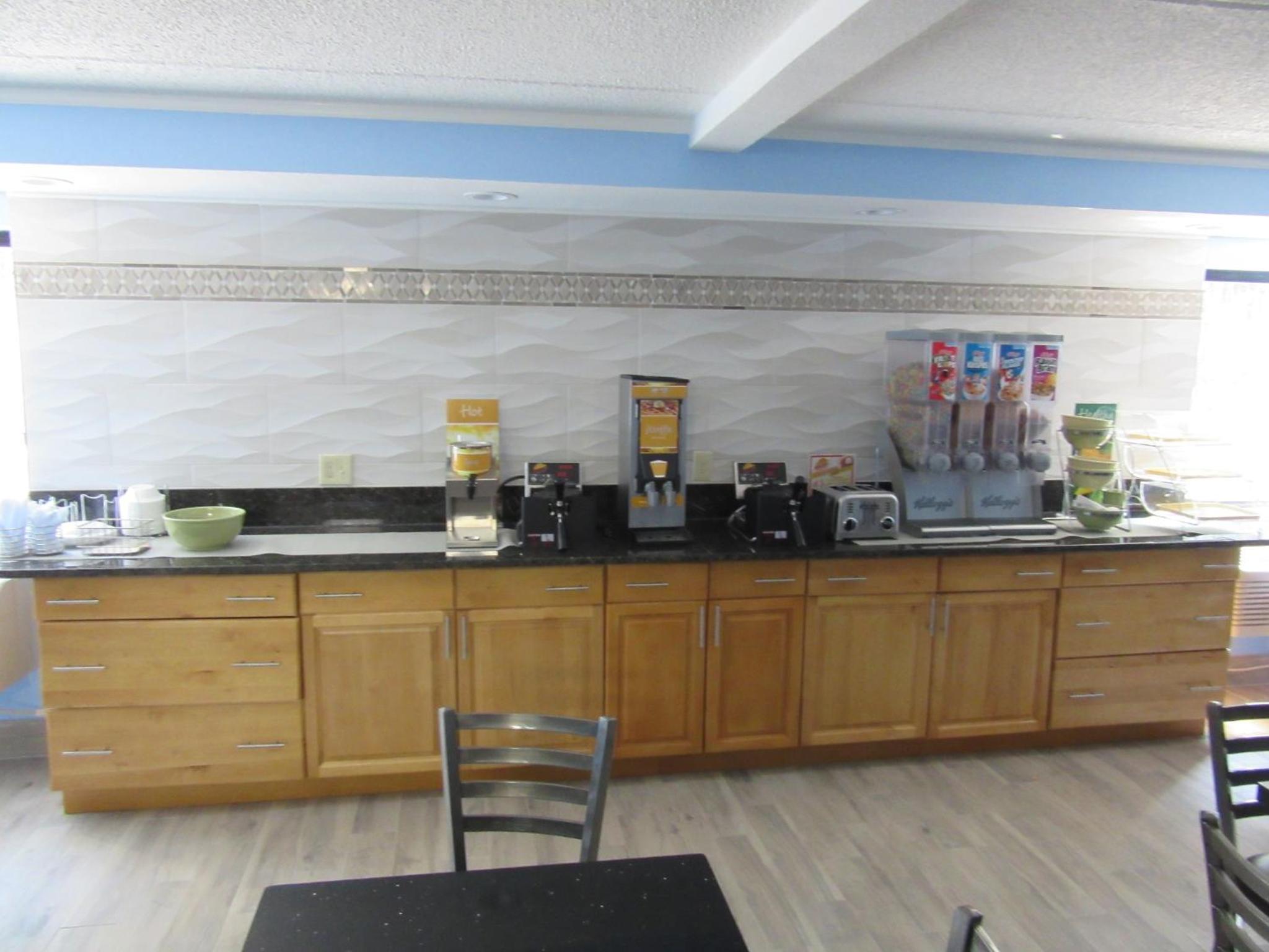 Quality Inn & Suites near Six Flags East, Foto 14