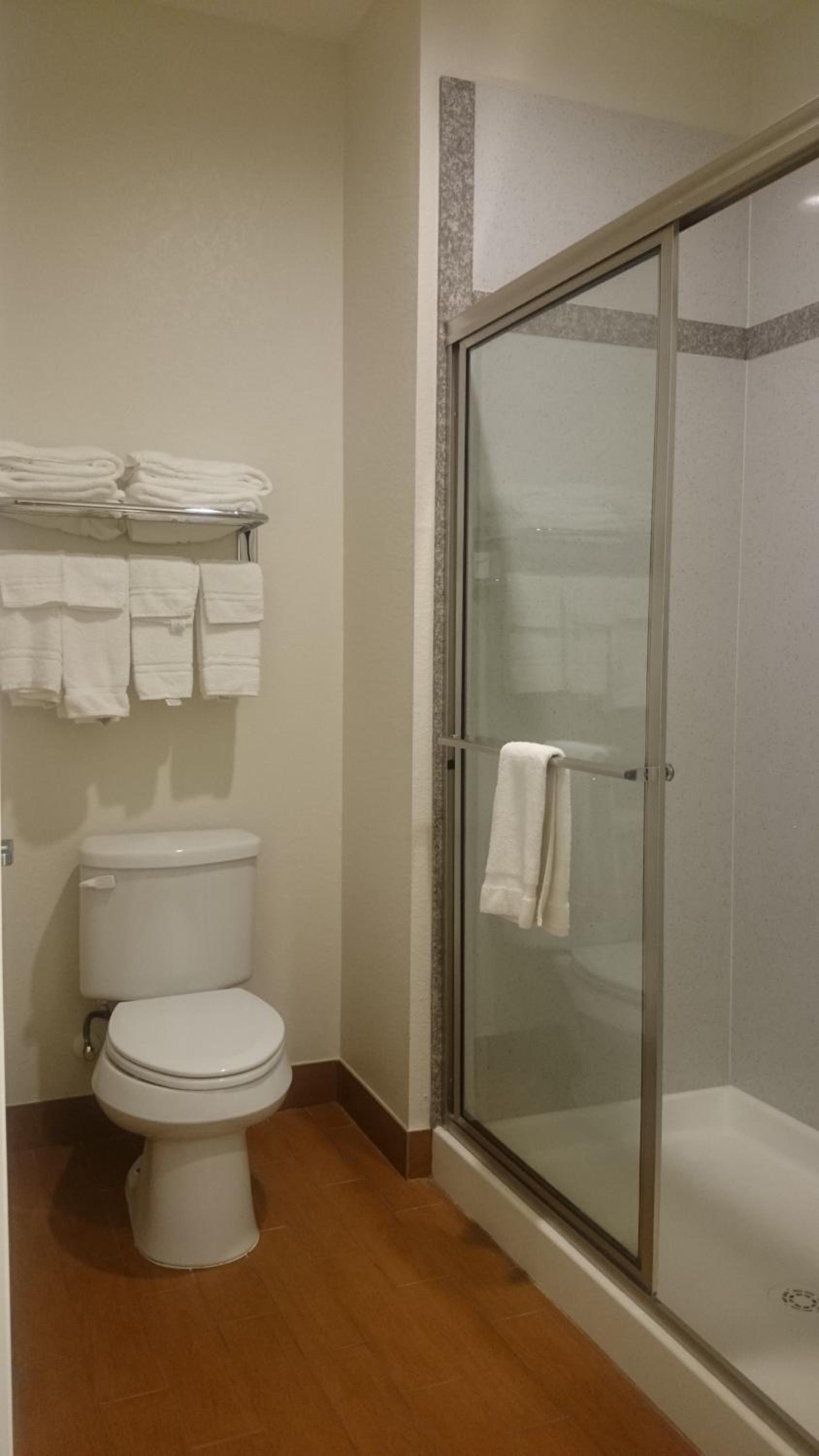 Regency Inn & Suites- NW Houston