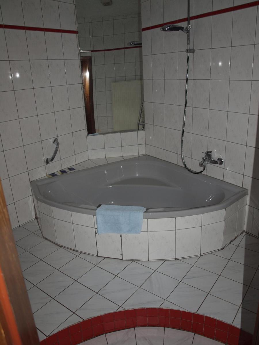 Jacuzzi