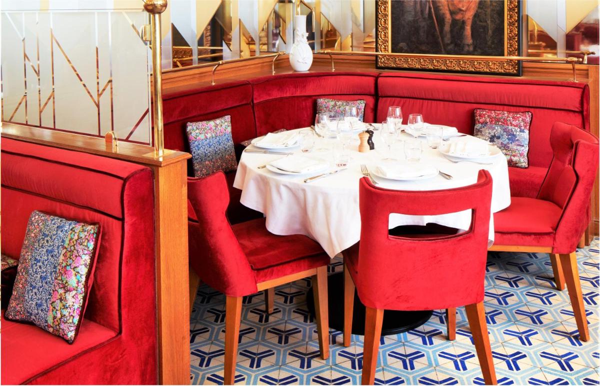 Hôtel Restaurant Au Bœuf Couronné 12