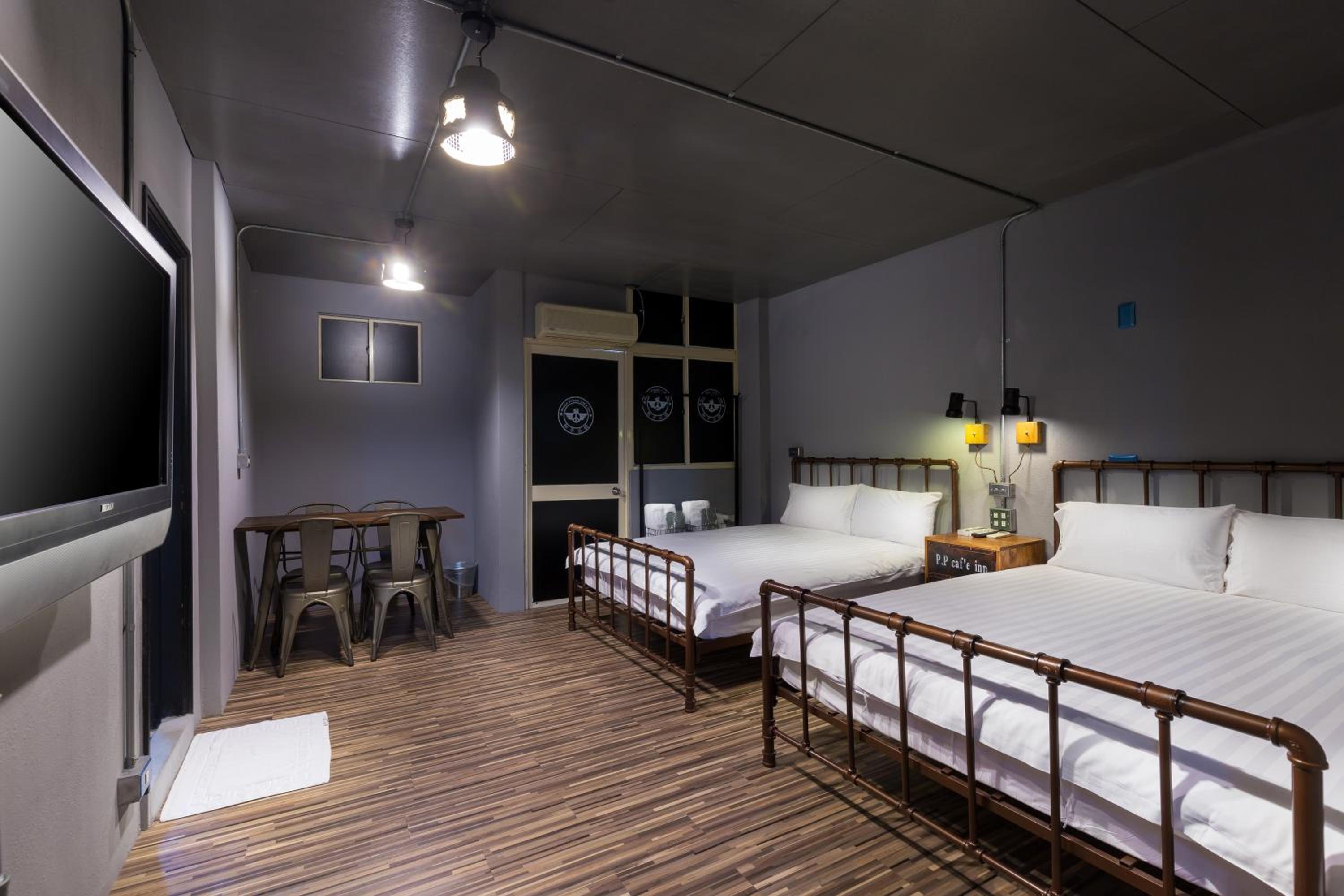 和平公獄監獄文旅 近東大門夜市 Peace Prison Theme Inn