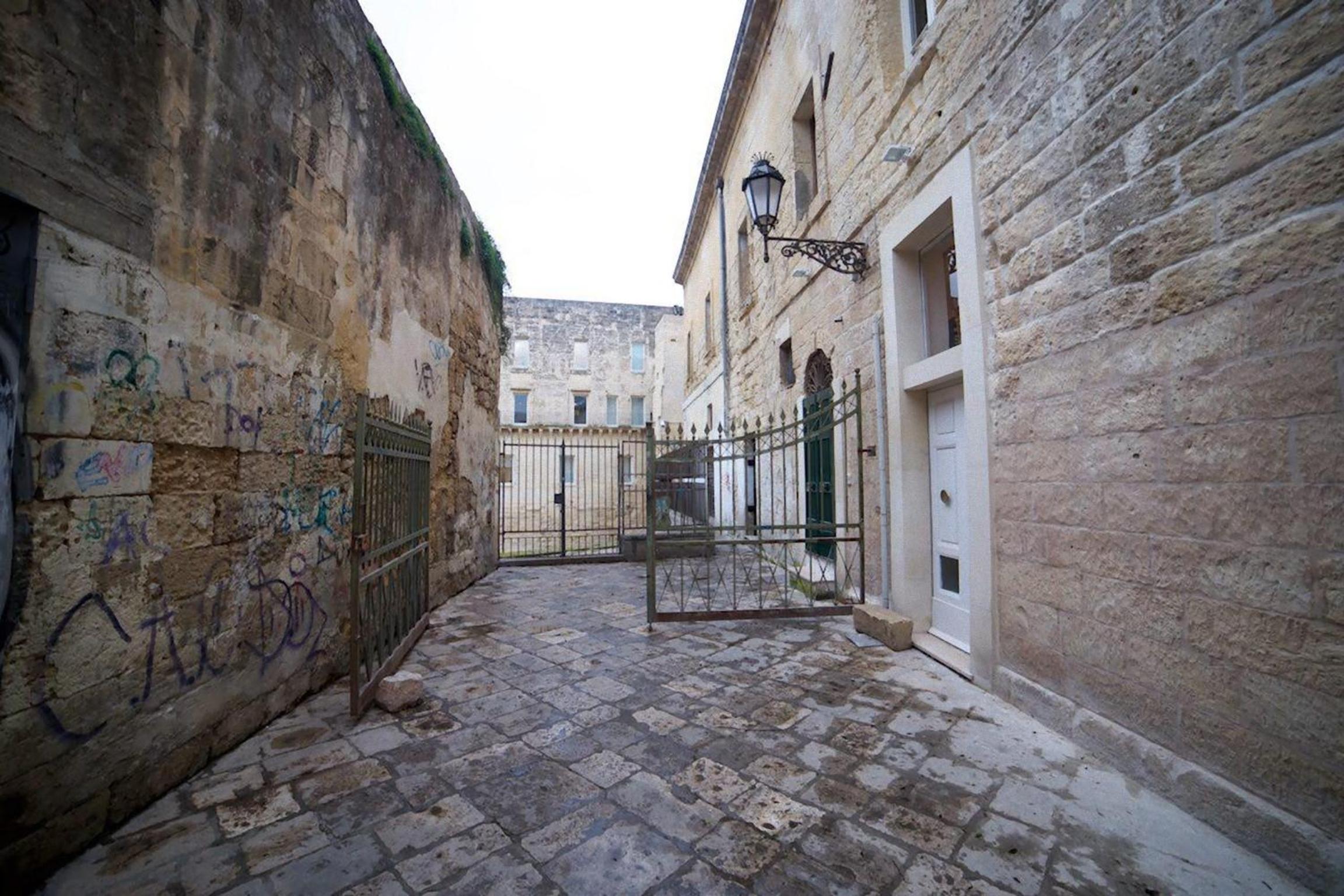 Photo 29