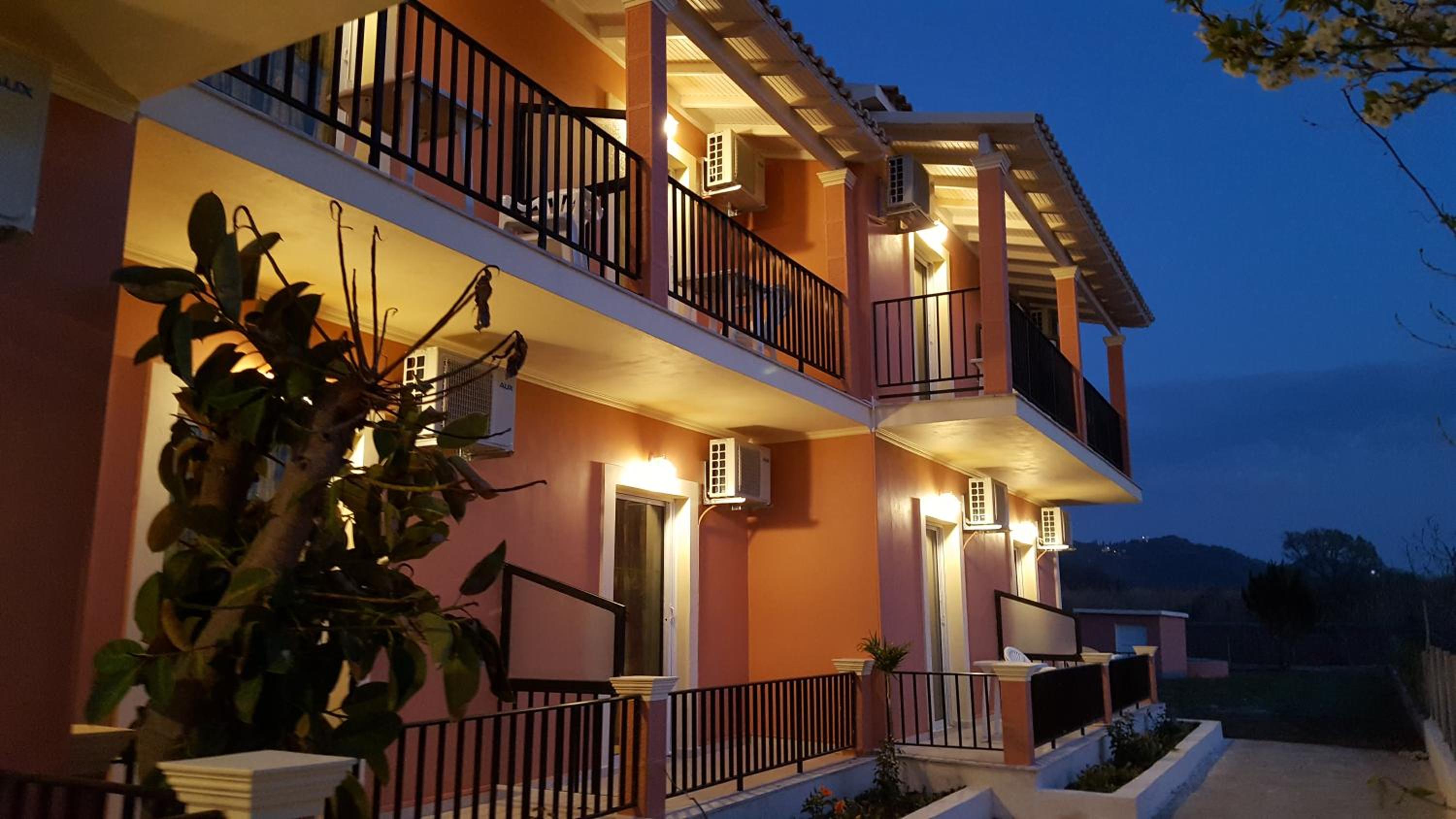 Arillas Dream Studios