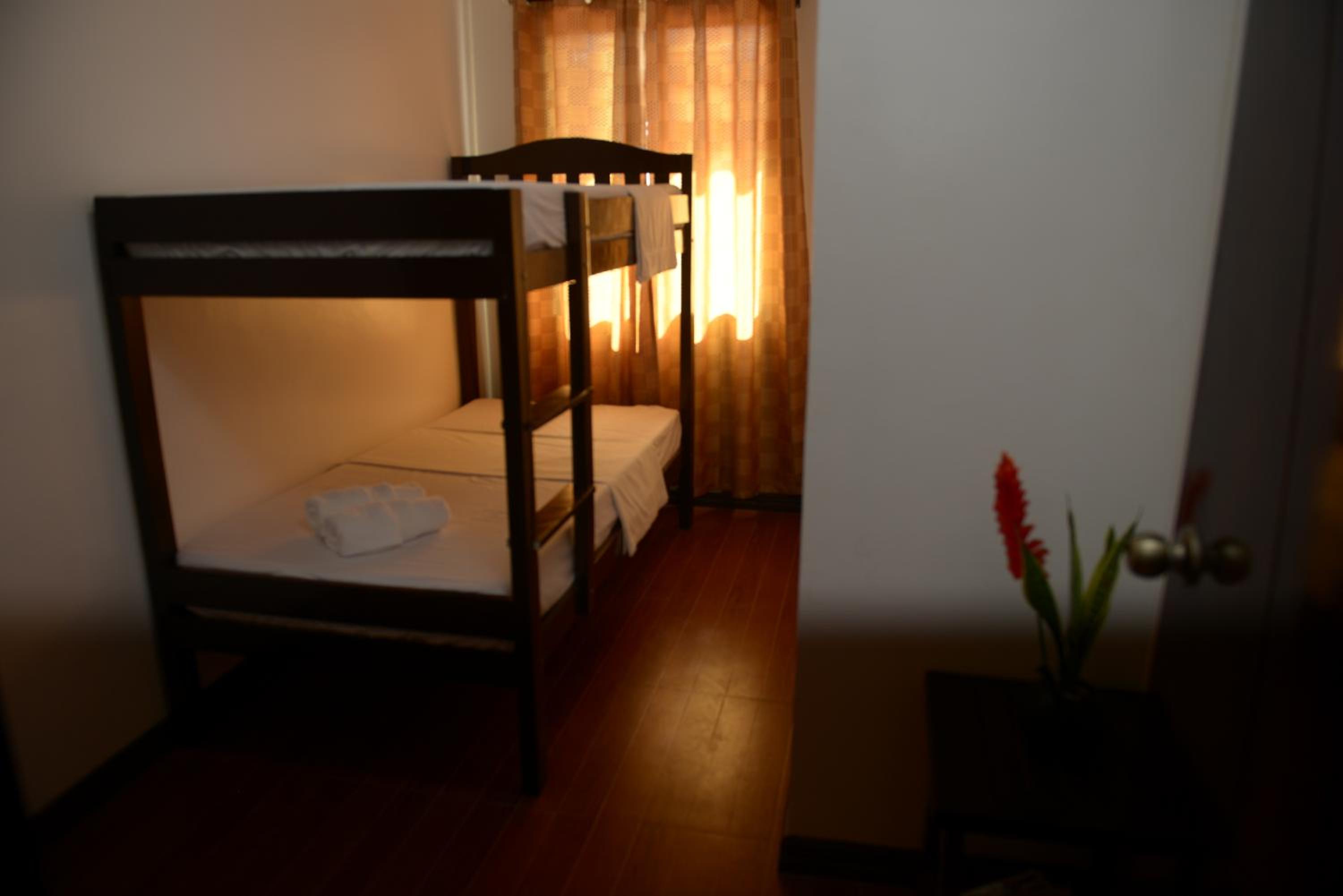Globetrotter Inn - Palawan Inc.