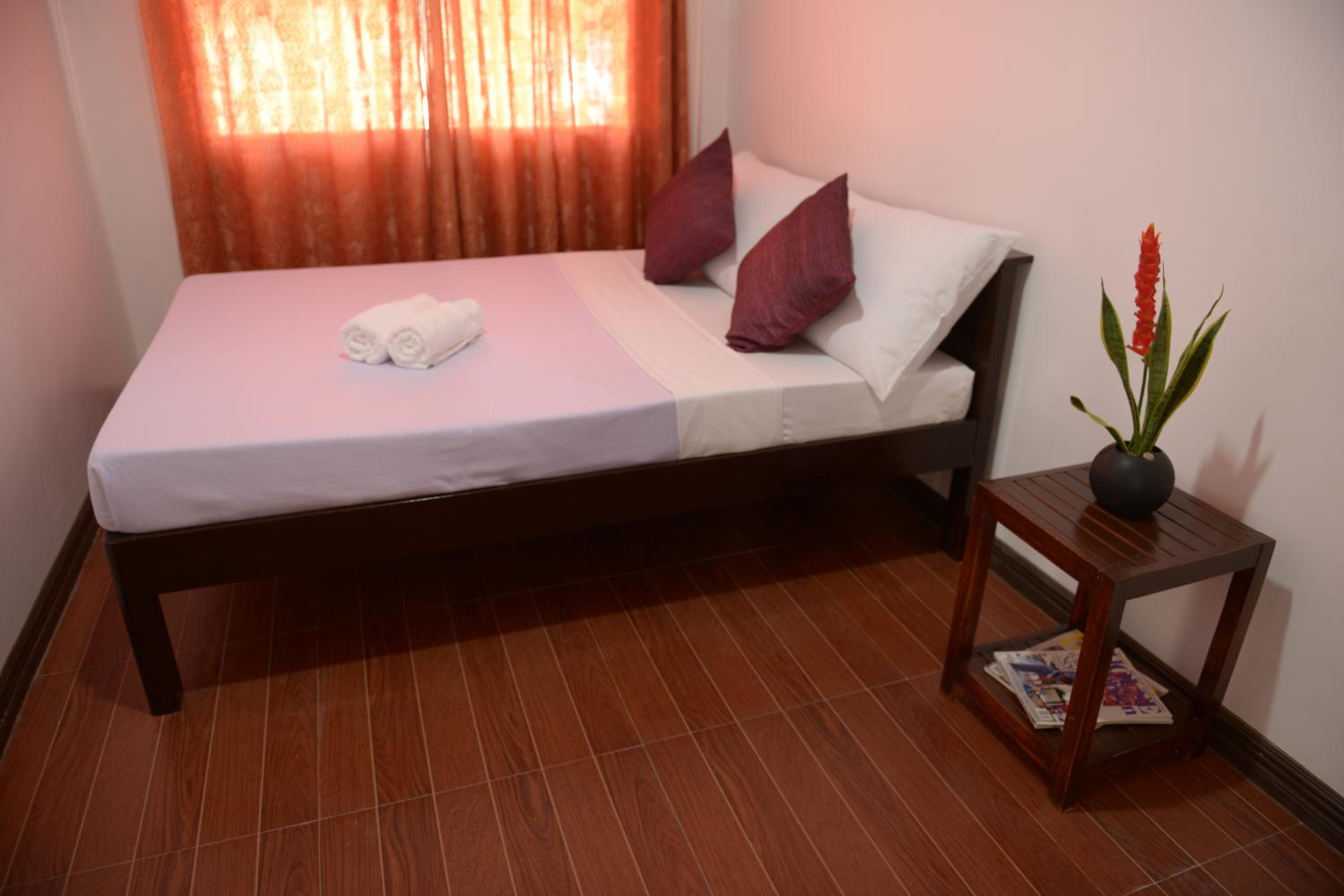 Globetrotter Inn - Palawan Inc.
