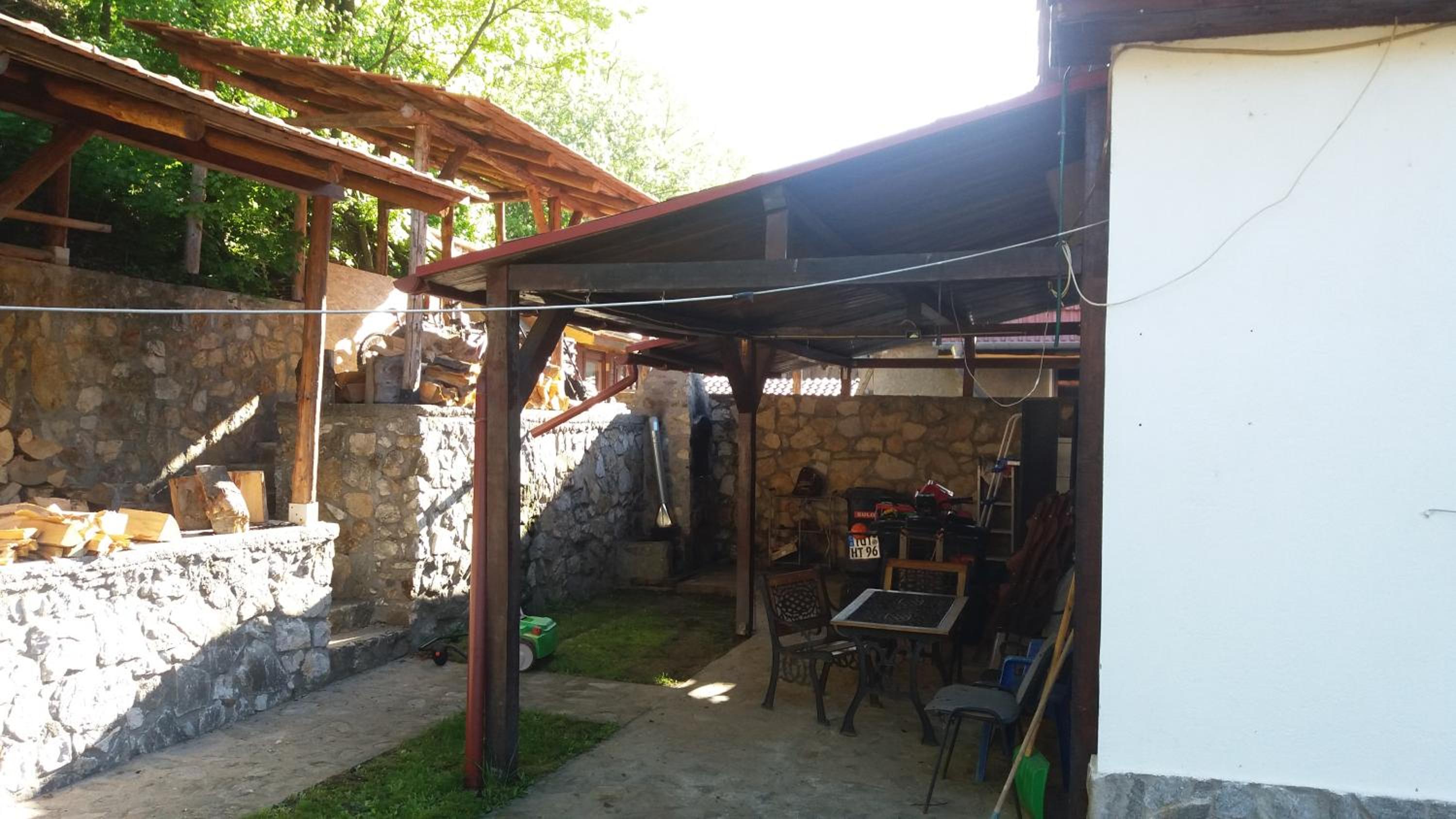 Photo 9