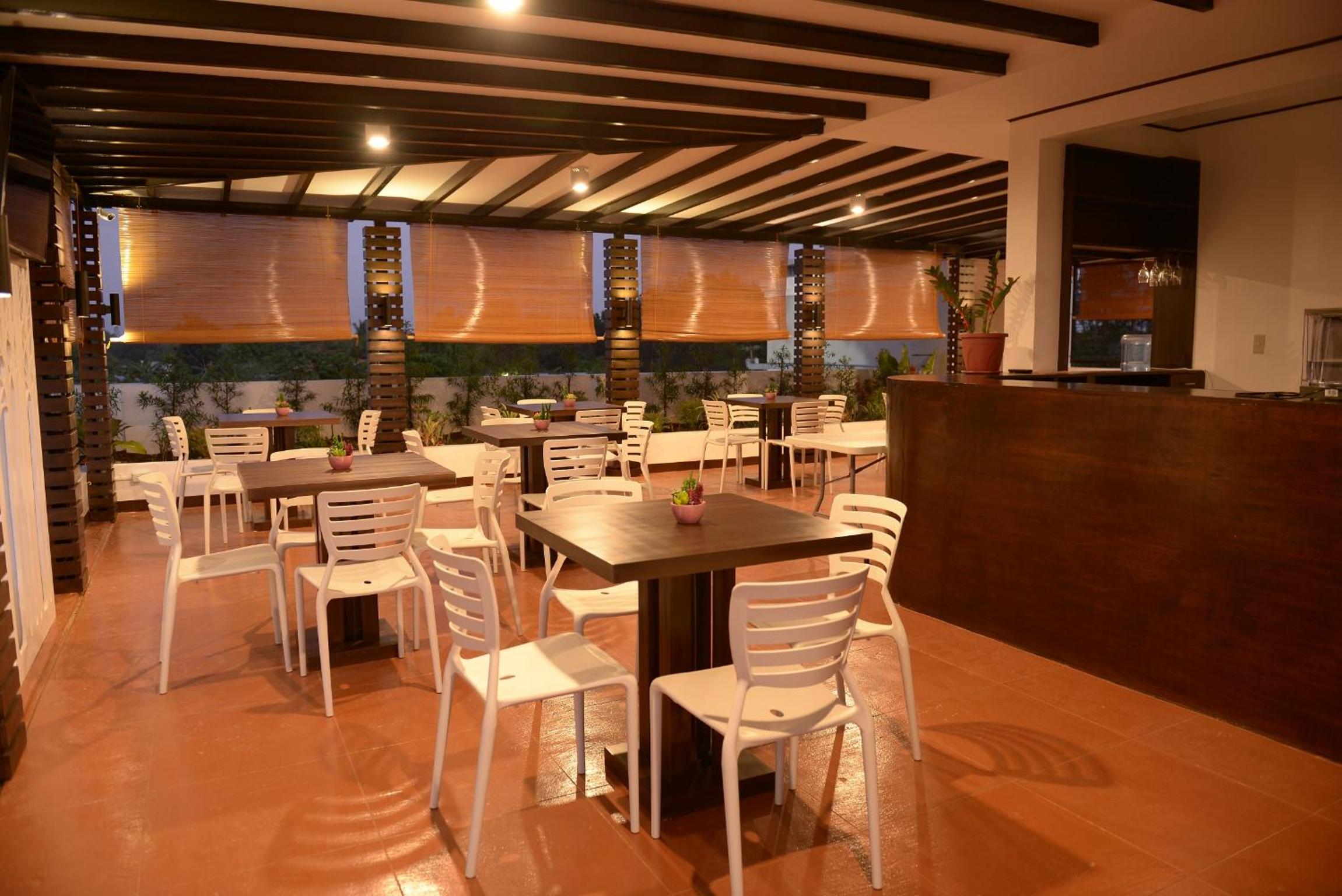 Globetrotter Inn - Palawan Inc.