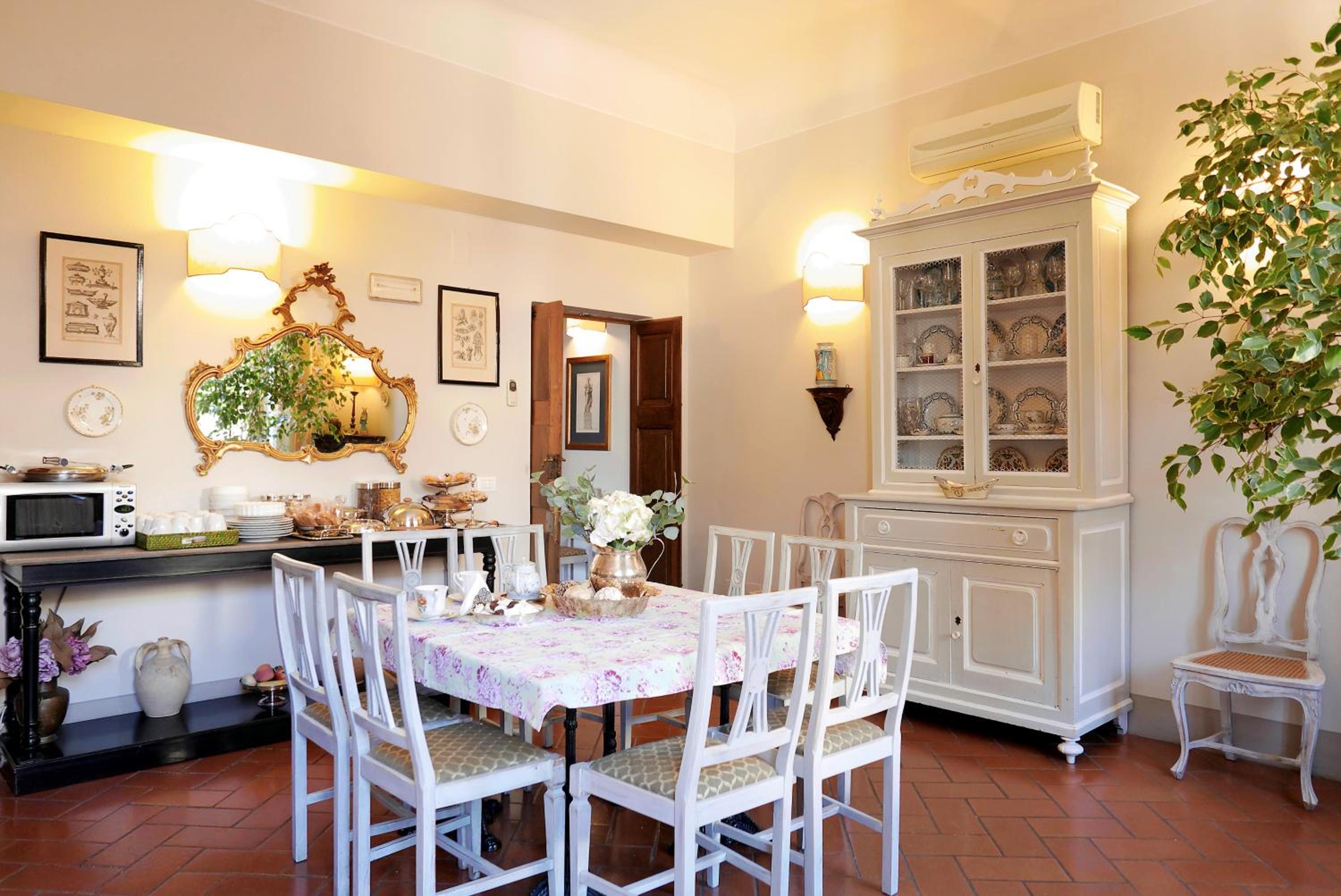 Relais Cavalcanti Guest House