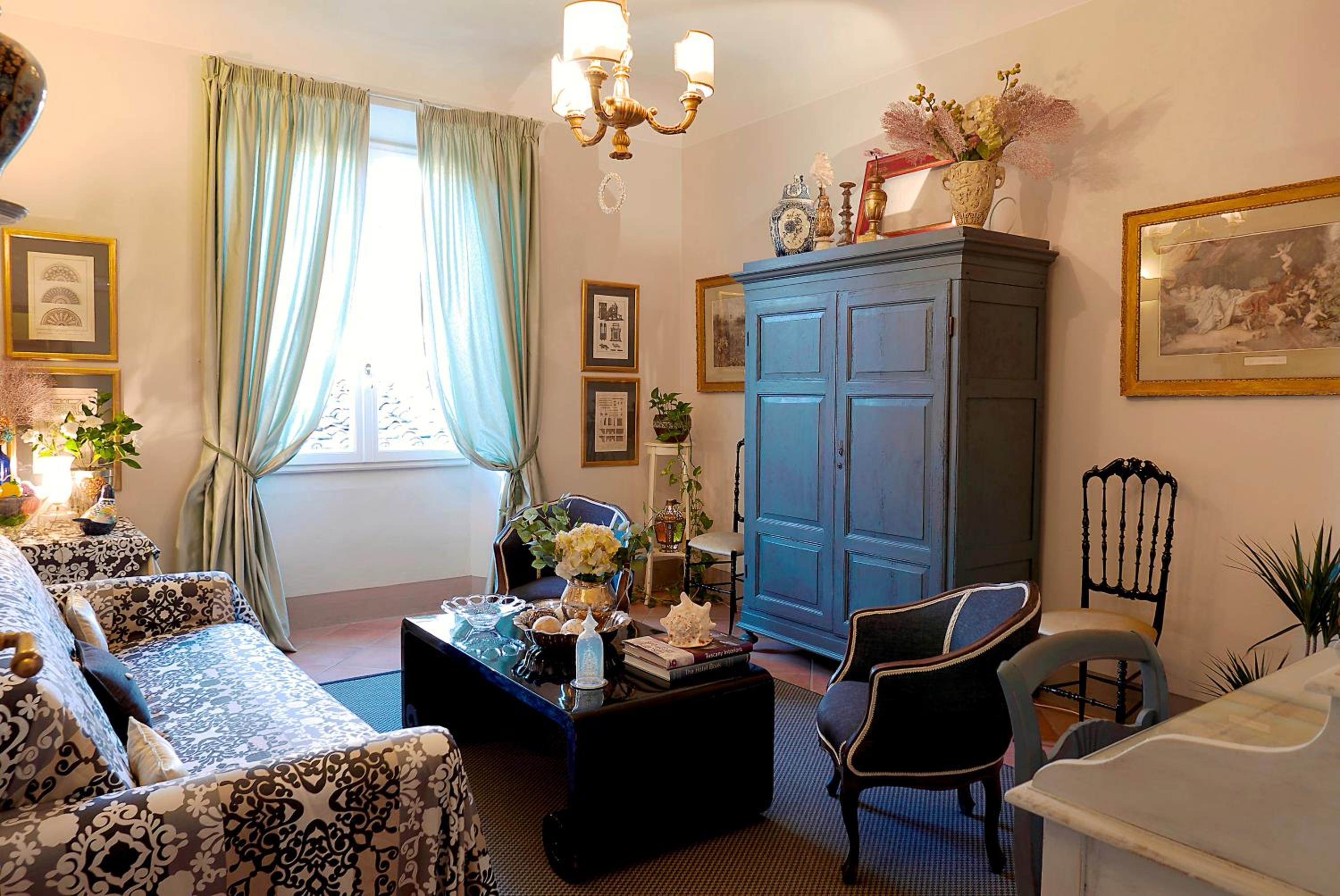 Relais Cavalcanti Guest House