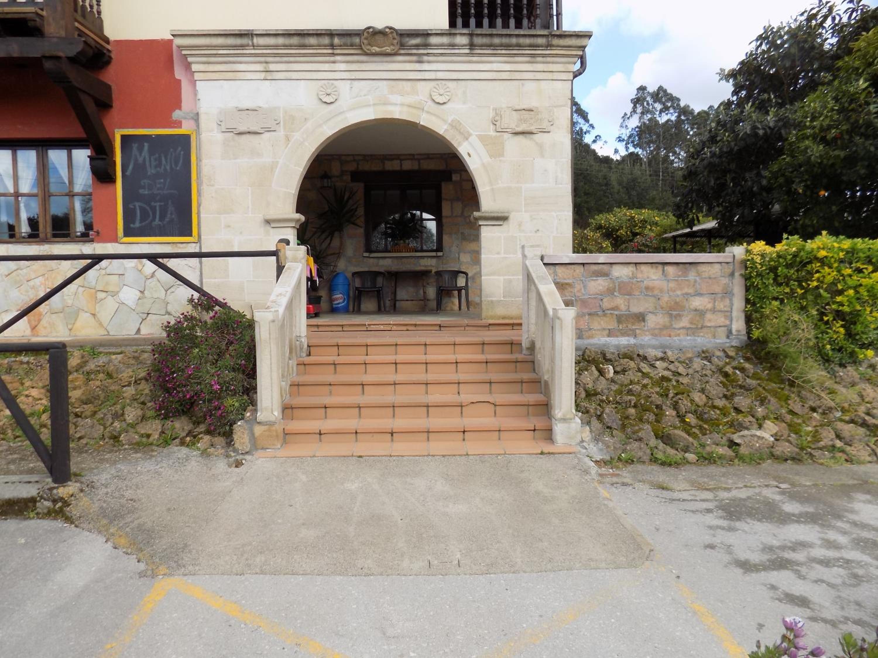 Apartamentos La Ceña